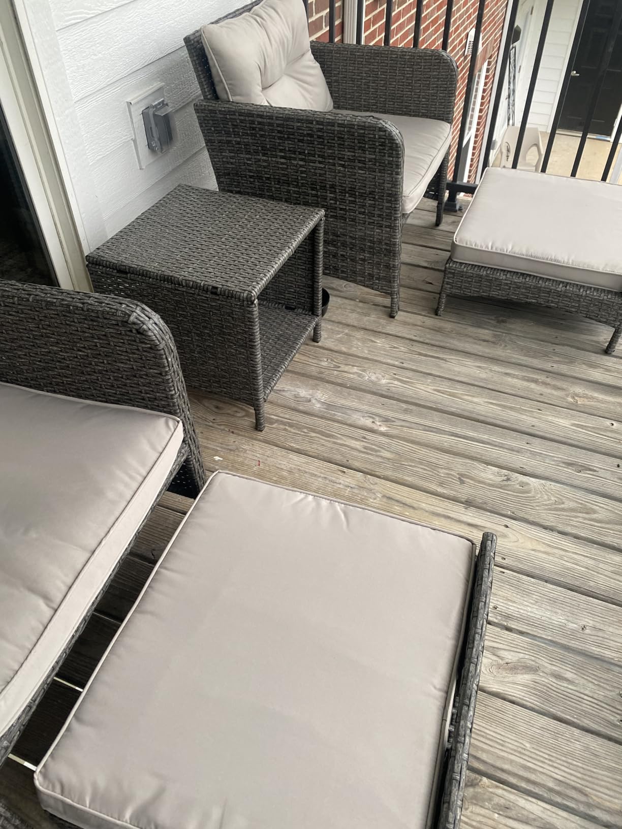 Pamapic Outdoor Furniture 5 Piece Patio Conversation Set, Wicker Rattan Patio Set with Soft Cushions & Coffee Table, Balcony Furniture with 2 Ottoman for Porch, Garden, Lawn (Grey) customer photo 1