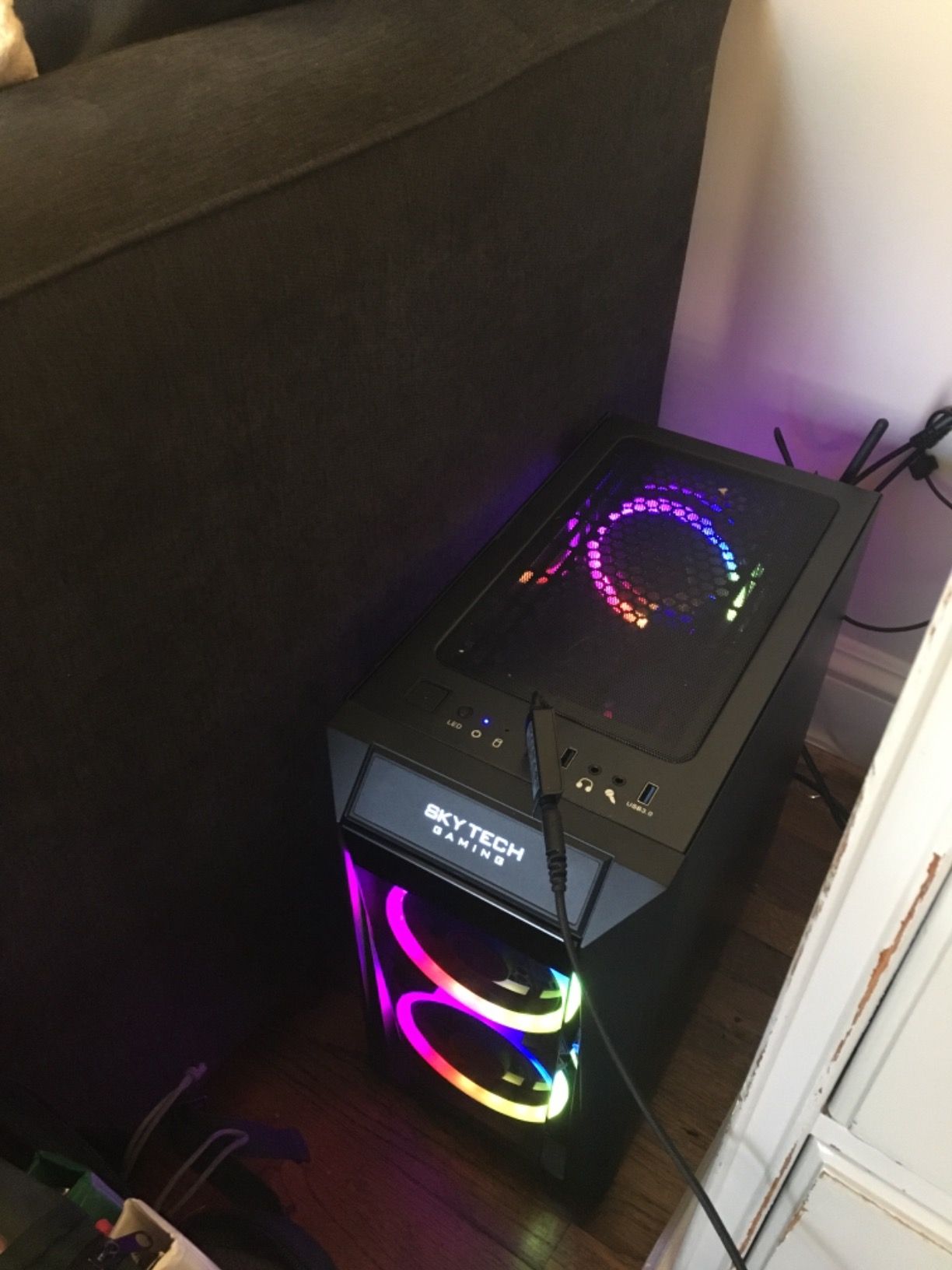 Skytech Shadow 5 Gaming PC, AMD Ryzen 7 9700X 3.8GHz, NVIDIA RTX 5060 Ti 16GB VRAM, 1TB NVMe SSD, 16GB DDR5 RAM 6000, 750W Gold PSU, 360 ARGB AIO, WI-FI 5, Windows 11, Desktop customer photo 1