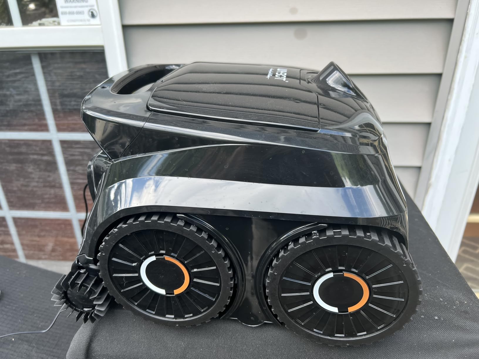 WYBOT C1 Cordless Robotic Pool Cleaner, 4-in-1 Pool Vacuum for Inground Pools & Above Ground Pool Up to 150 Mins Runtime, Power Suction with Smart Navigation & APP Control (Lake Green) customer photo 1
