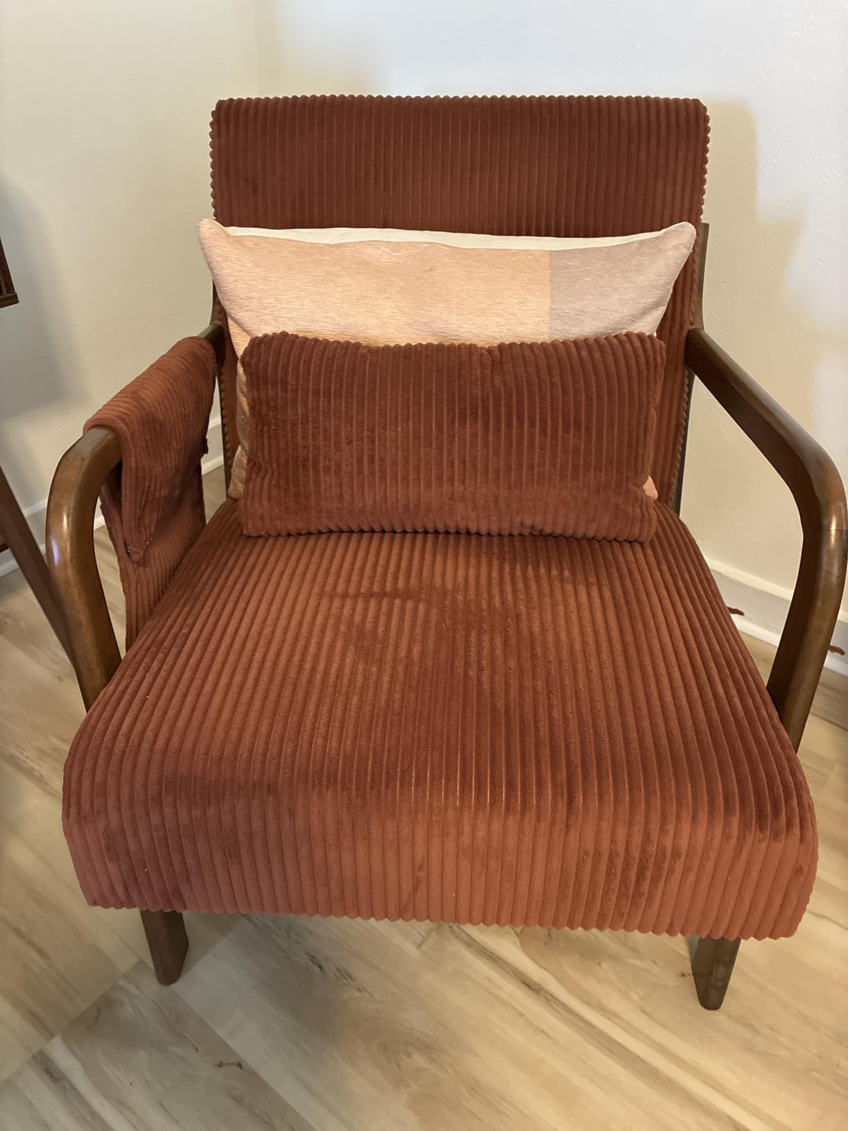 DUMOS Mid Century Modern Accent Chair, Upholstered Armchair with Lumbar Pillow and Solid Wood Frame, Comfy Reading Chair for Small Living Room, Bedroom, Guest Room, Navy Blue customer photo 2