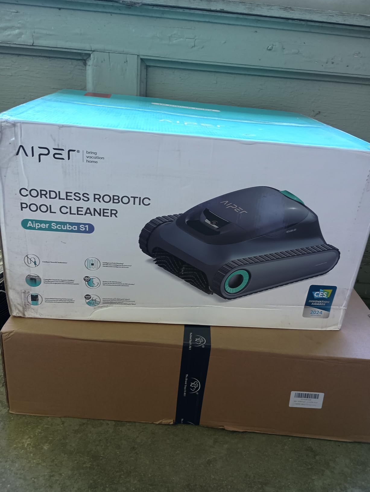 AIPER Scuba V3 AI Vision Cordless Robotic Pool Cleaner, 10x Faster Pool Cleaning with AI Patrol, 24/7 Auto Cleaning, Smart Waterline Parking & Multi-Layer Filtration customer photo 2
