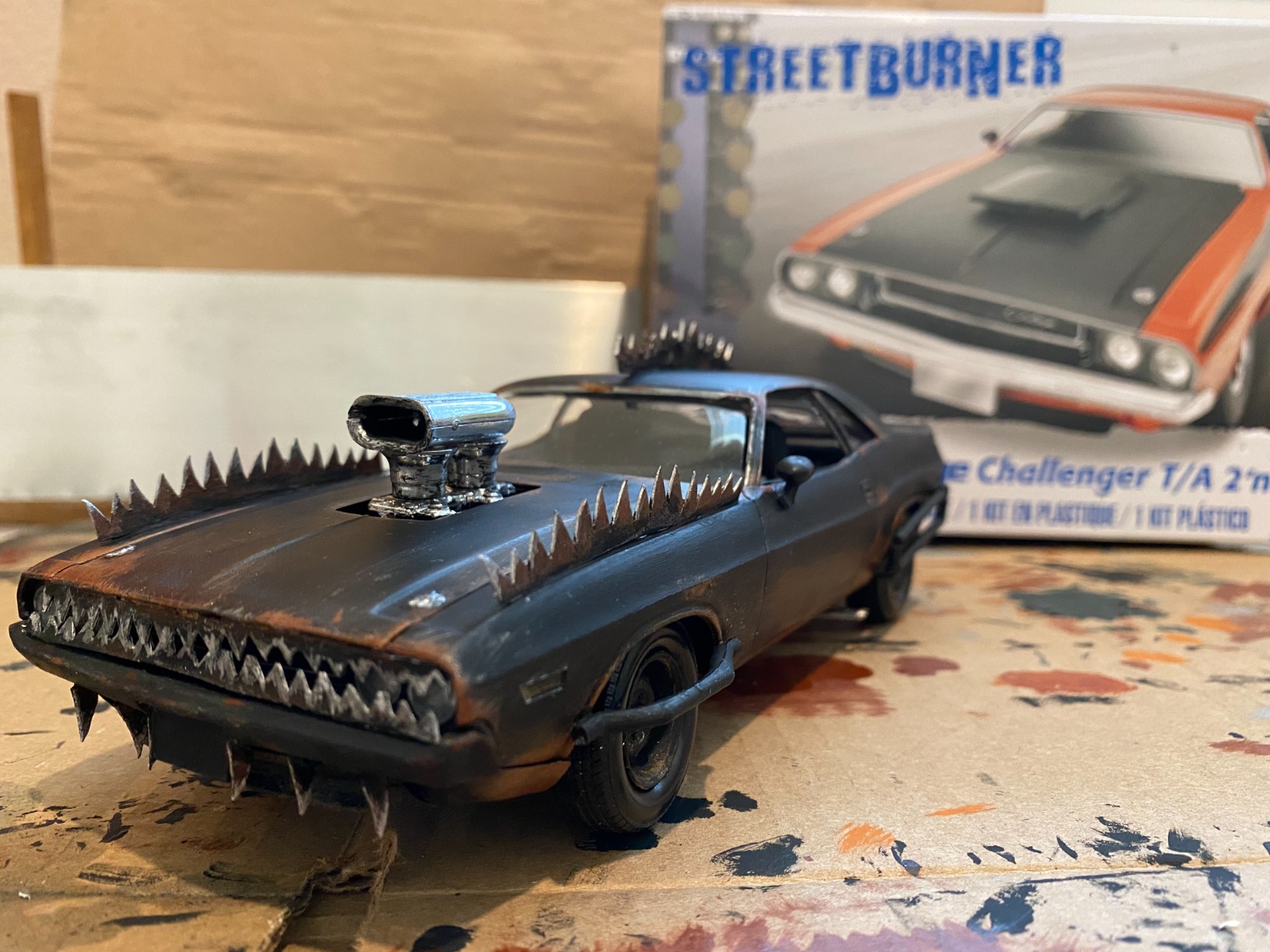 1:24 '70 Dodge Challenger 2'N1 Model Kit customer photo 2