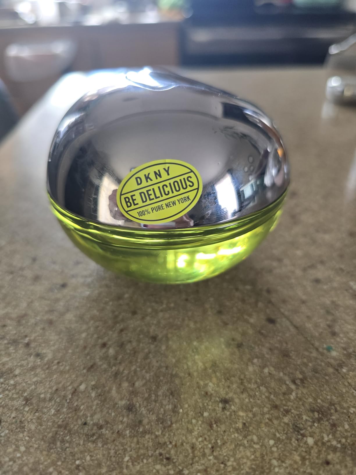 DKNY Be Delicious Eau de Parfum Perfume Spray For Women, 3.4 Fl. Oz. customer photo 1