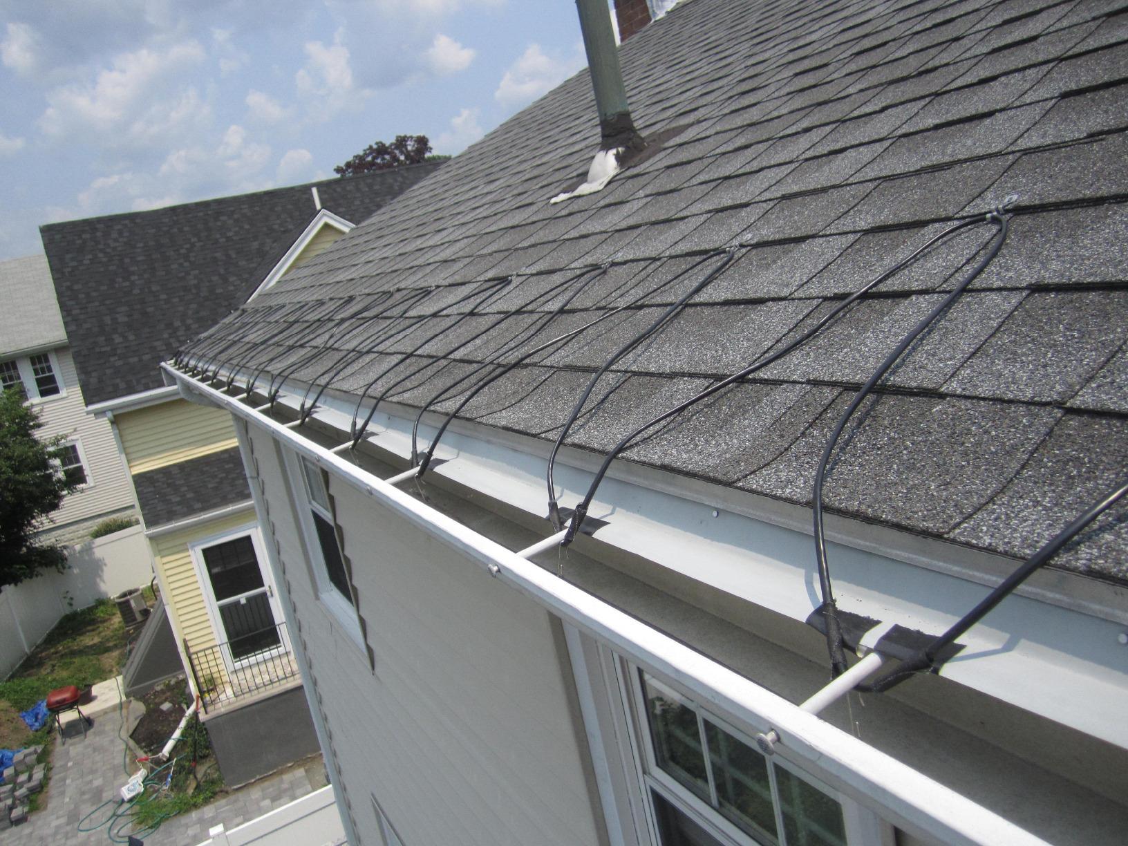 EasyHeat 200' Roof Deicing Cable, For Roof and Gutters, Pre-assembled for Ice and Snow Damage Prevention, 1000 Watts customer photo 2
