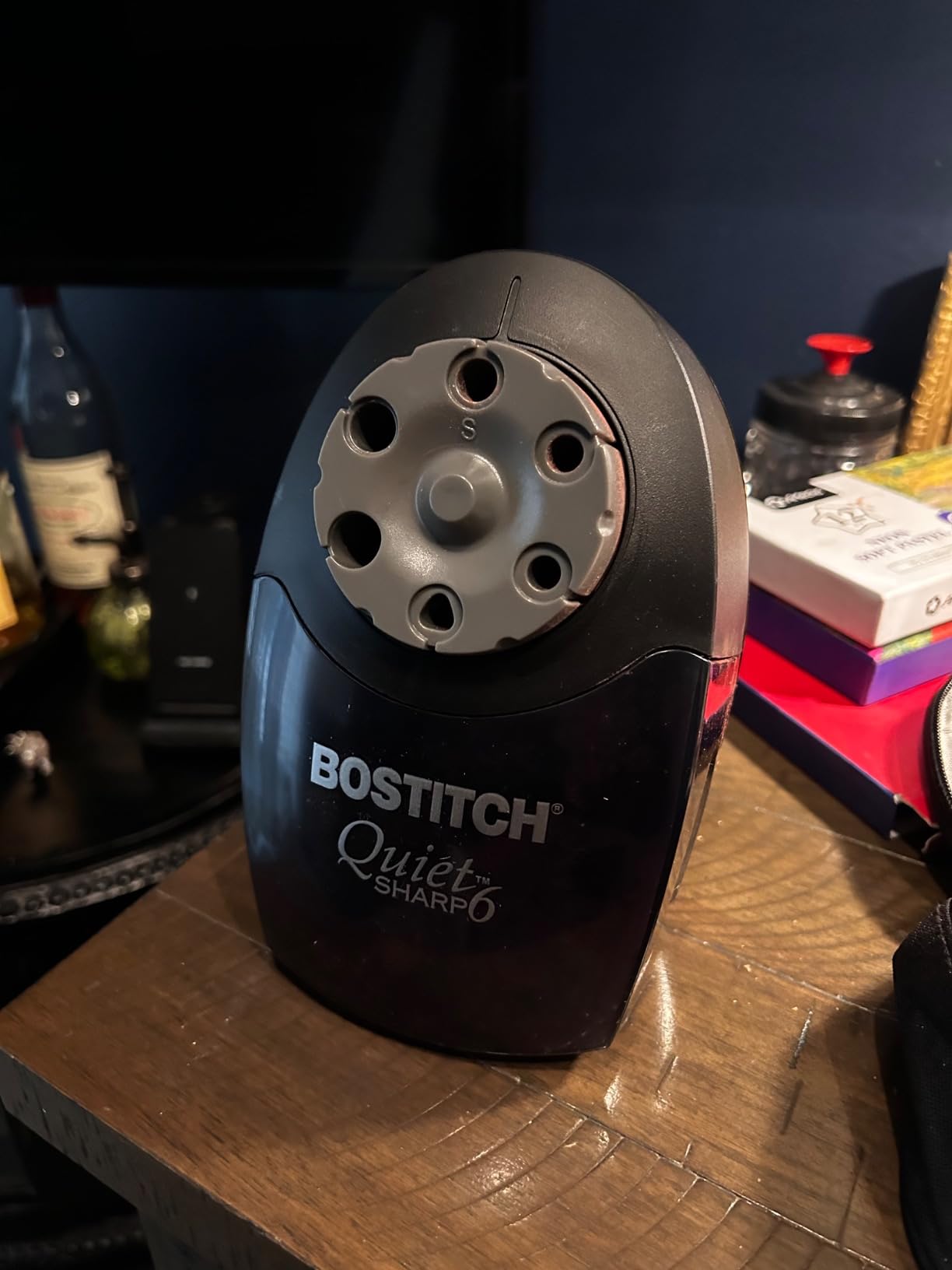 Bostitch Office QuietSharp Electric Pencil Sharpener, Heavy Duty Classroom or Office Use, Size Selector with 6 Different Sizes, Blue customer photo 1