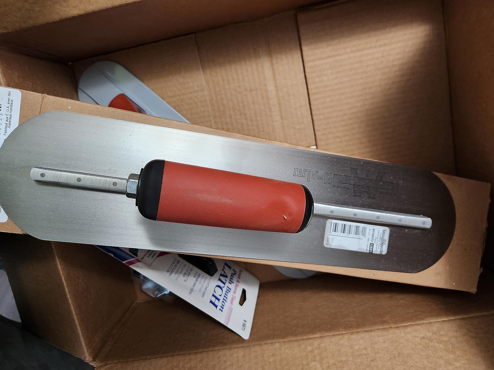MARSHALLTOWN Fully Rounded Concrete Finishing Trowel, High Carbon Steel Blade, DuraSoft Handle, 16 x 4, Made in the USA, MXS66FRD customer photo 1