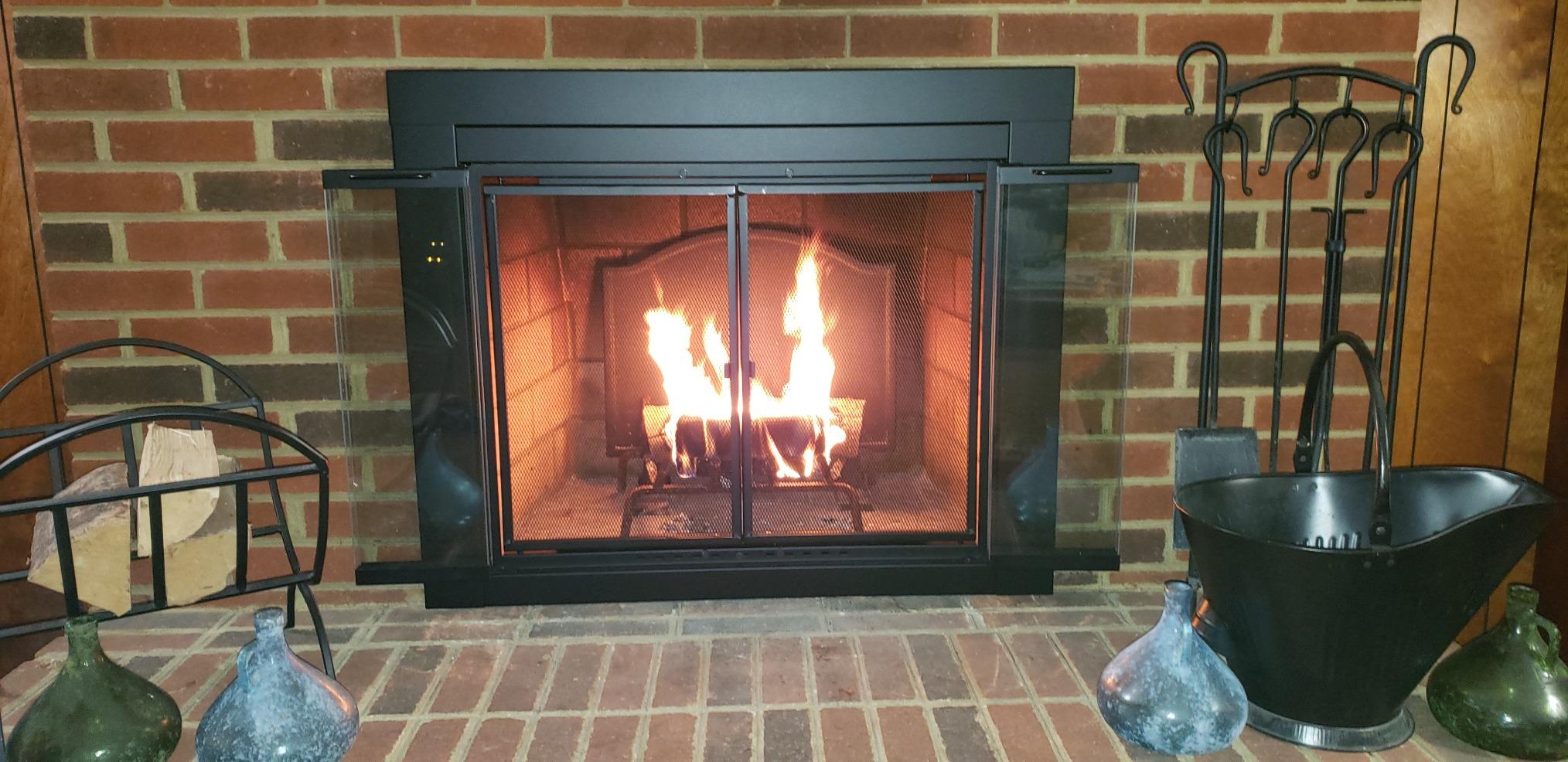 Pleasant Hearth AT-1001 1111 fireplace screen, Black Medium customer photo 2