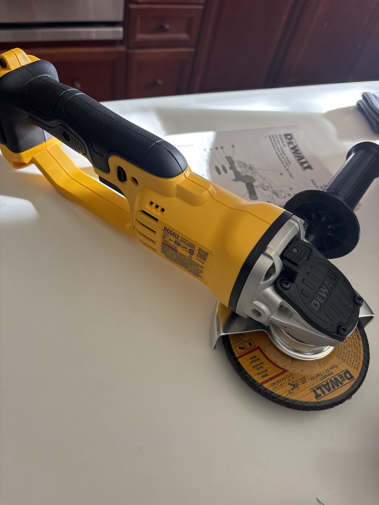 DEWALT DCG412B 20V MAX* Lithium Ion 4-1/2