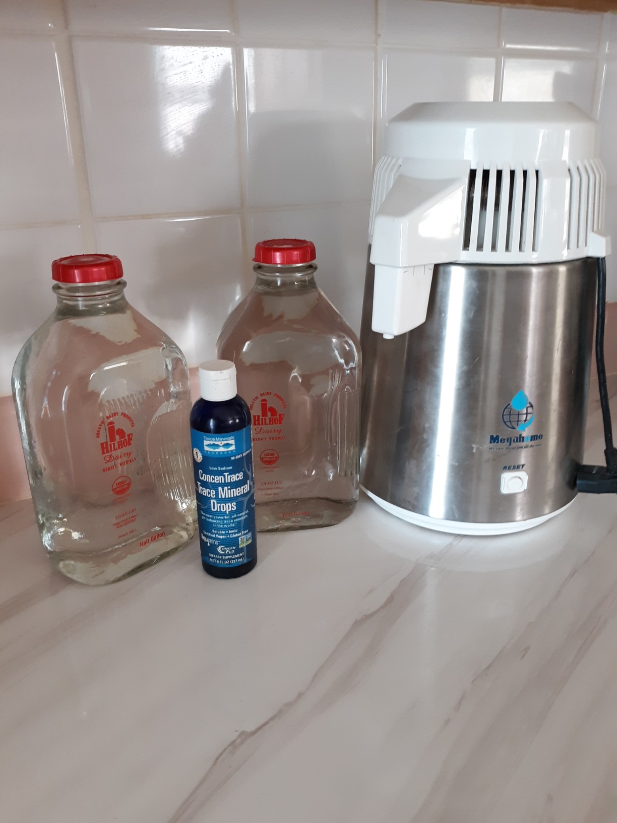 Megahome MH943SWS Water Distiller, Glass Bottle customer photo 2