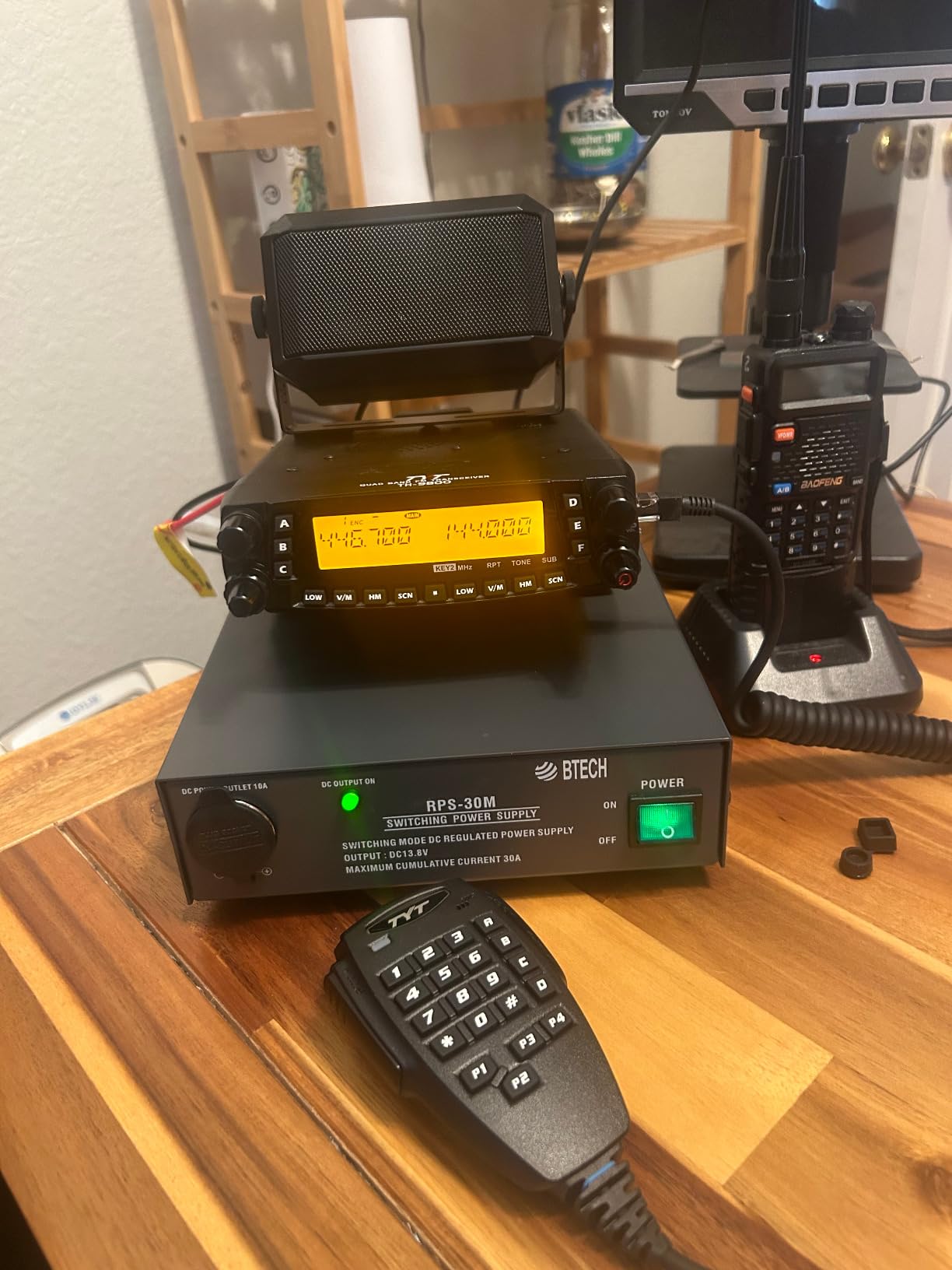 TYT TH-9800 Quad Band 50W Cross-Band Mobile Car Ham Radio customer photo 1