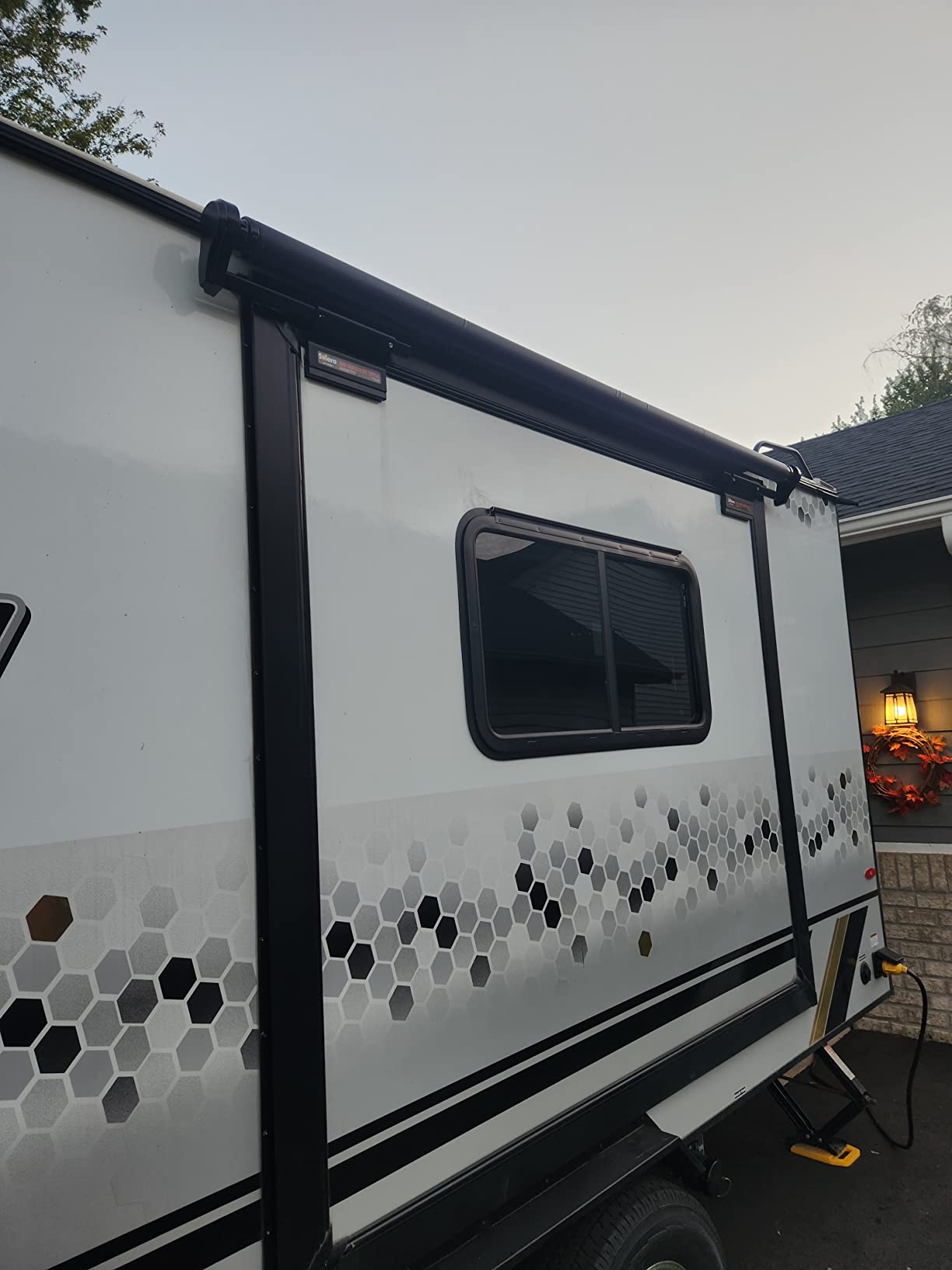 Solera Slide Topper Slide-Out Protection for RVs, Travel Trailers, 5th Wheels, and Motorhomes customer photo 2
