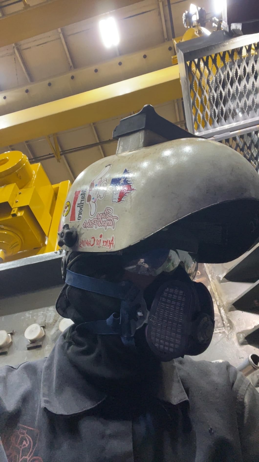 Miller ML00894 LPR-100 Respirator with Filters, Small/Medium customer photo 1