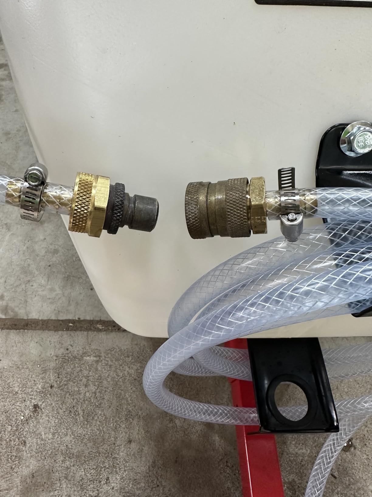 NorthStar Tow-Behind Trailer Boom Broadcast and Spot Sprayer, 31-Gallon Tank, 2.2 GPM, 12V DC, 70 PSI, Spring-Loaded Breakaway Boom, NSQ Series On-Demand Pump, Model 282785 customer photo 1