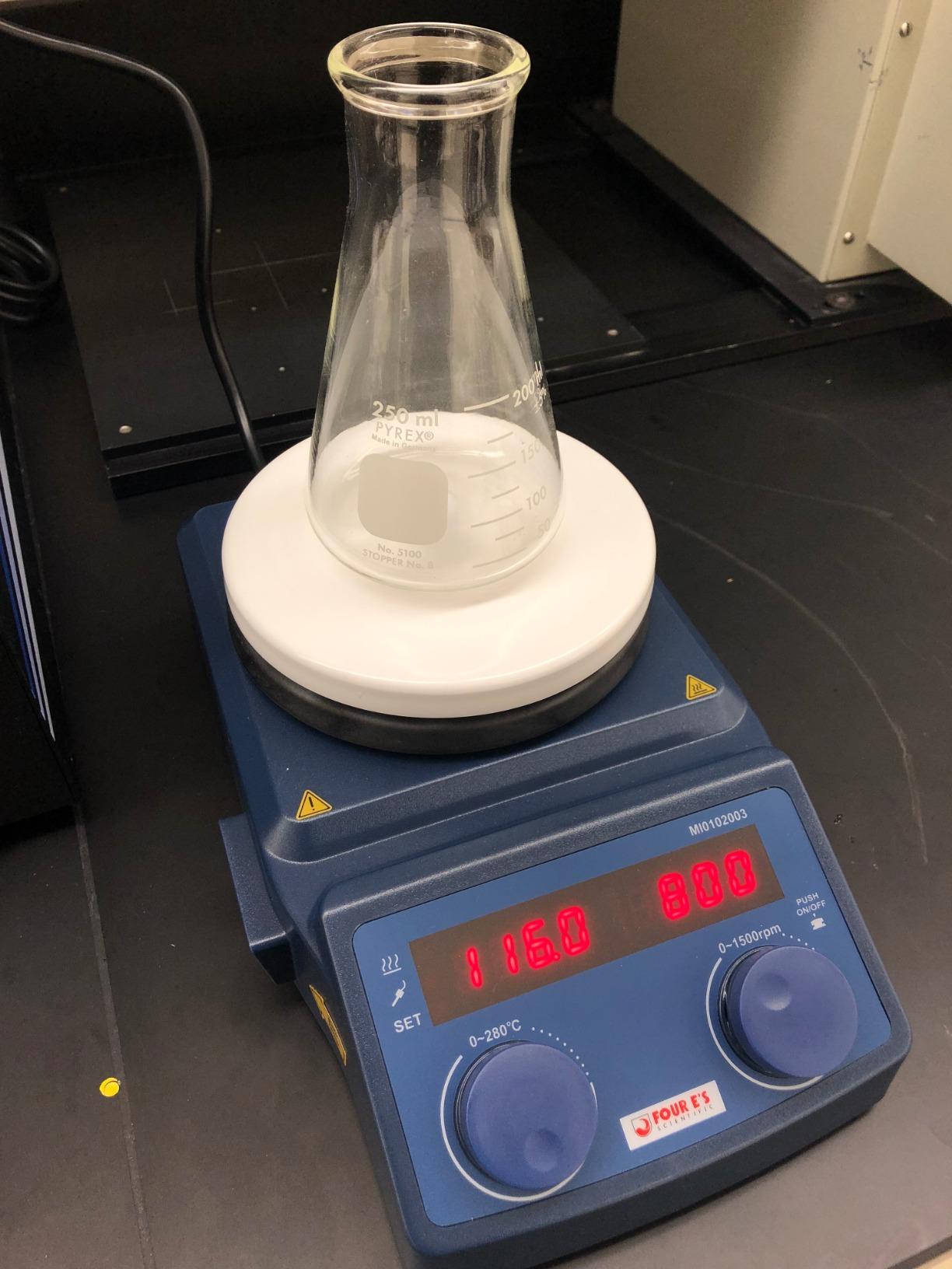 FOUR E'S SCIENTIFIC 5 Inch Magnetic Stirrer Hot Plate Max Temp 280℃/536°F | Max 5L Stirring Capacity | 100-1500RPM | 110V | Laboratory Hot Plate with Temp Probe Sensor & Stir Bar (Not Include Stand） customer photo 1