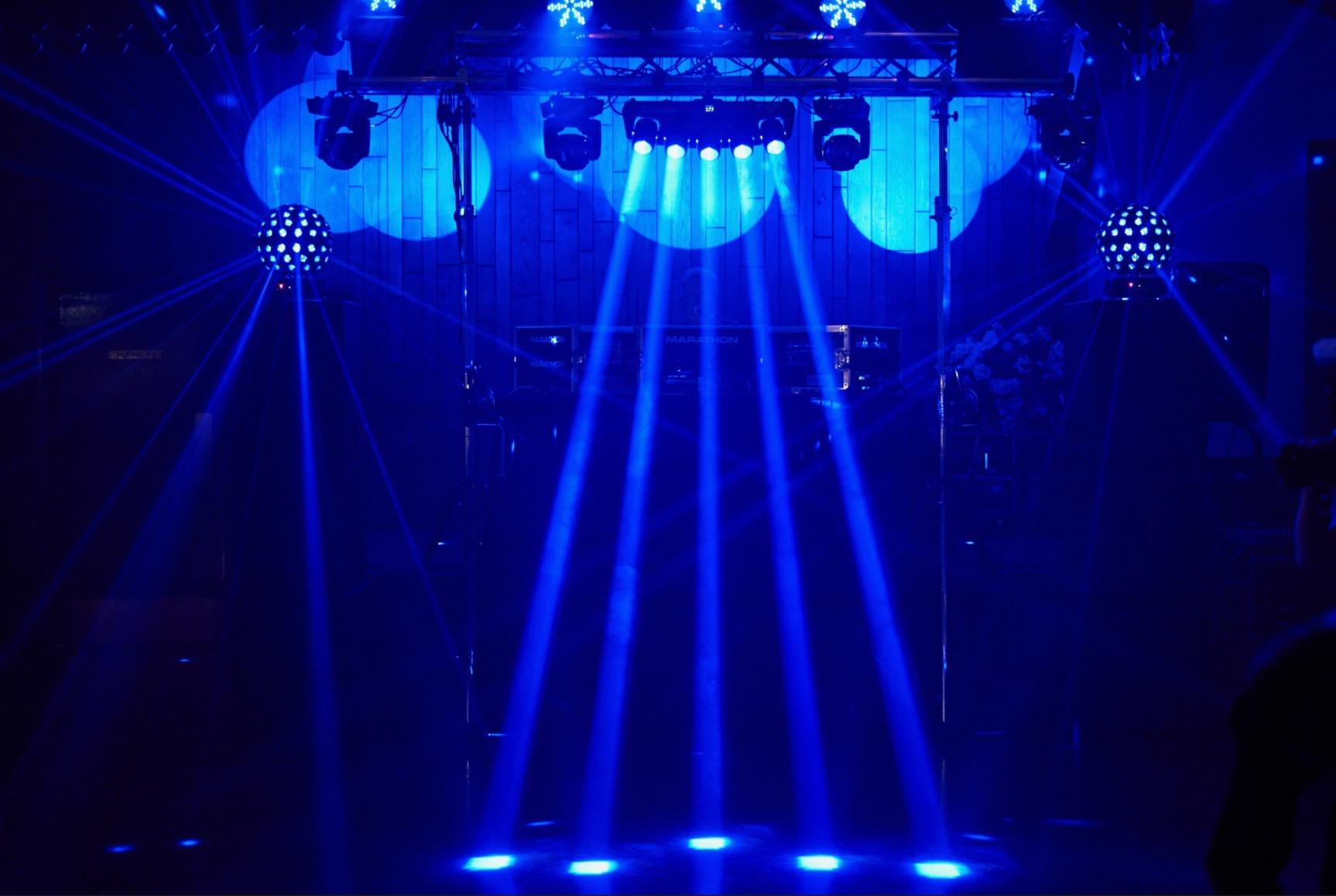 CHAUVET DJ - Hurricane Haze 4D Low Profile Hazer | Adjustable Scoop Direction Control | Wired Timer Remote & Built In Dmx Operation | High Output Low Noise Fan | Small Footprint Placement customer photo 1