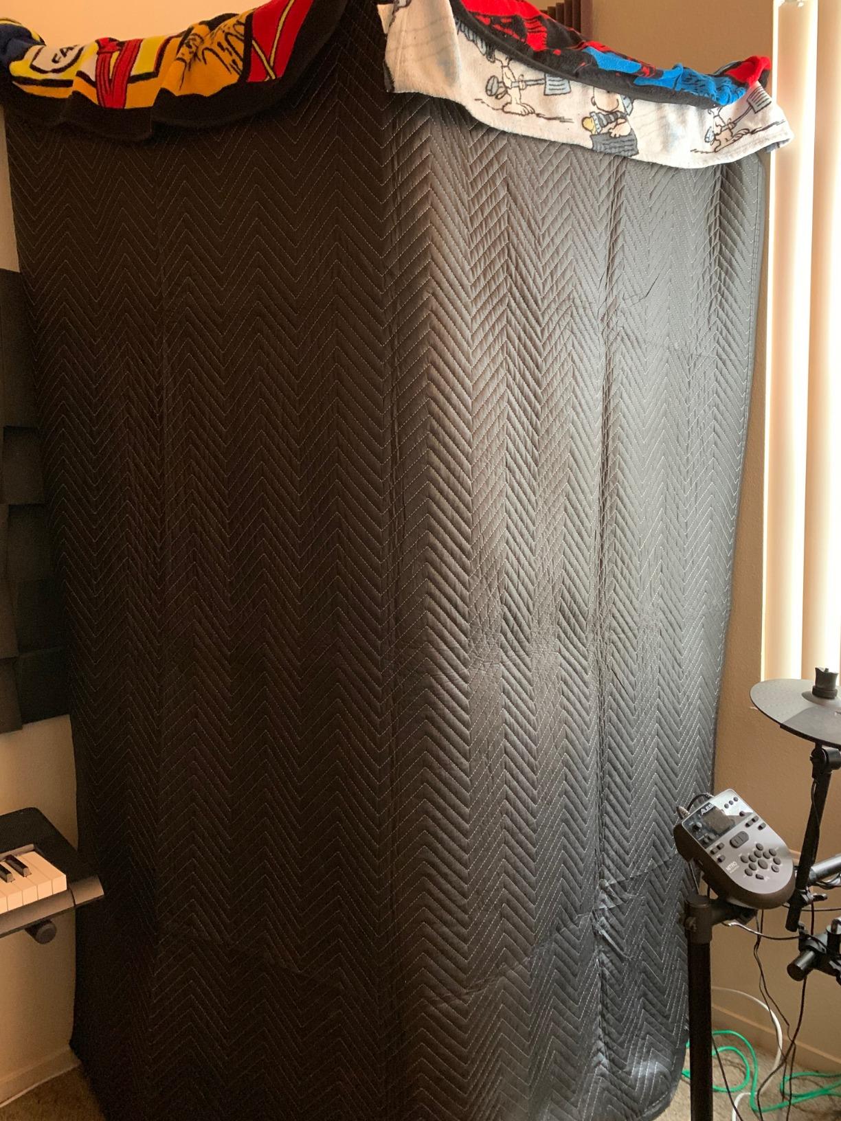 Moving Blanket - 80x73.5in Heavy-Duty Reusable Quilted Furniture Pad or Drop Cloth with Recycled Cotton Filling - Moving Supplies by Stalwart customer photo 1