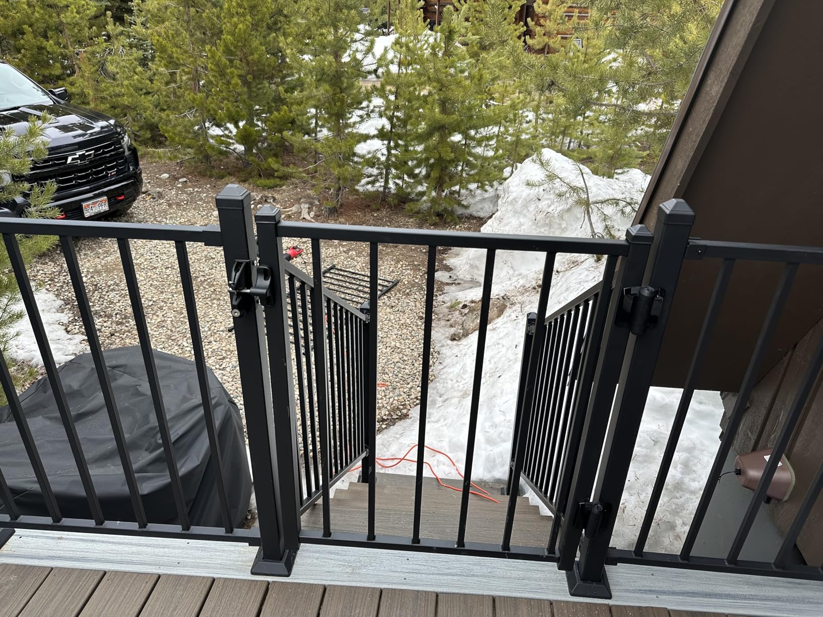 National Hardware LokkLatch N346-201 Keyed Gate Latch with Adjustable Design for Wood Metal Vinyl Gates, Black Weather-Resistant Polymer Construction, 4-9/16 in Gap Range, Pool Fence Hardware customer photo 1
