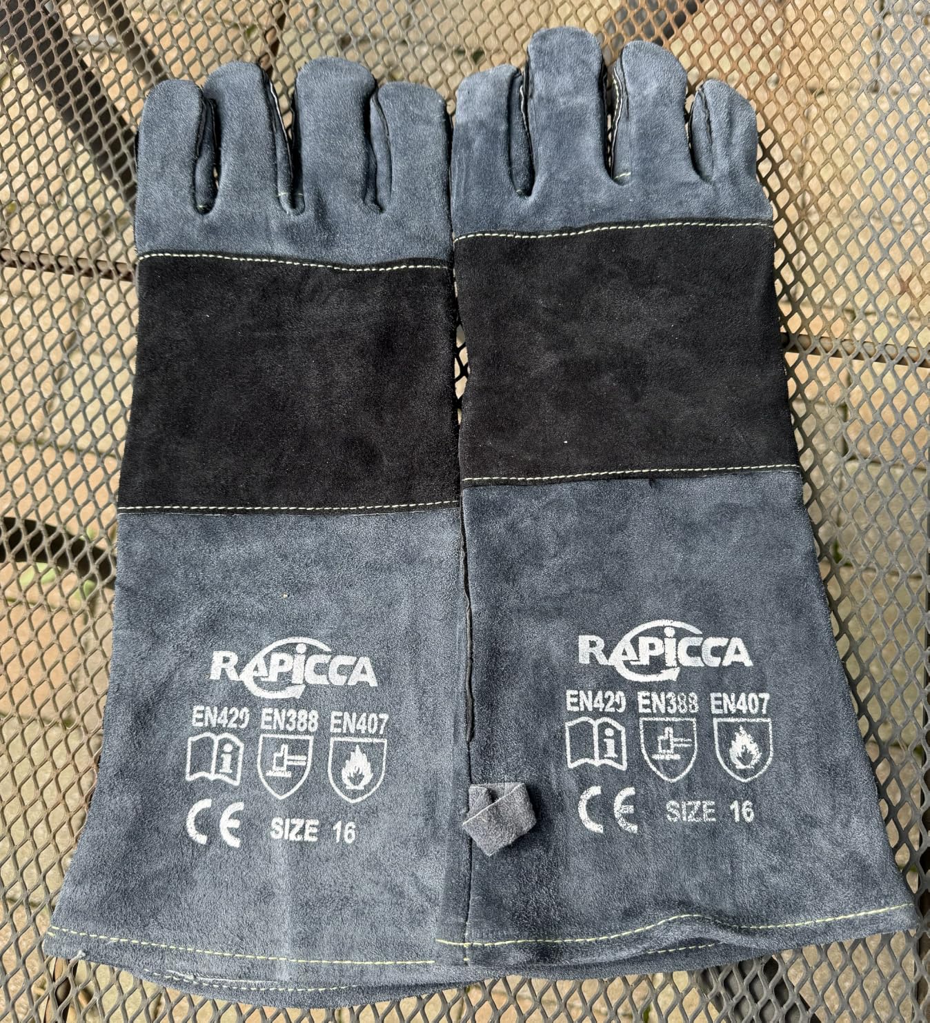 RAPICCA Welding Gloves Fire Heat Resistant: Blue 16IN 932F - Fireproof Leather For Stick Mig Flux-Core Welder Forge Blacksmith Fireplace Wood Stove Fire Pit Grill Oven Furnace Handling Dry Ice customer photo 1