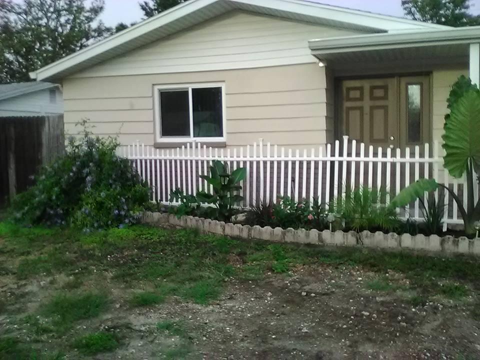 3.8ft H x 4.1ft W (1 Gate) Zippity Manchester Gate Kit, White Vinyl Picket Fence Entry Kit for Manchester Panels, Access Door for Backyard, Patio, Outdoor, & Garden Barrier, ZP19019 customer photo 2