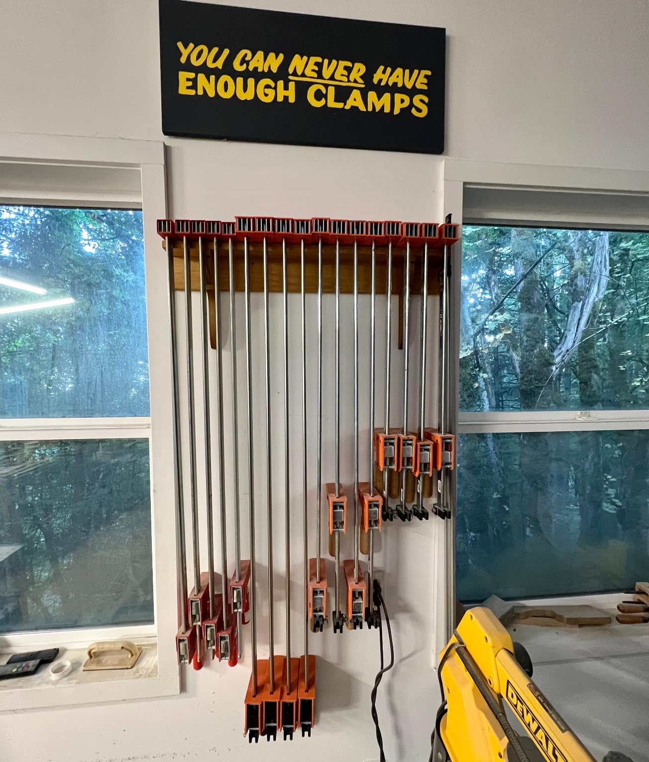 JORGENSEN 24-inch Bar Clamps, 90° Cabinet Master Parallel Jaw Bar Clamp Set, 2-pack customer photo 2