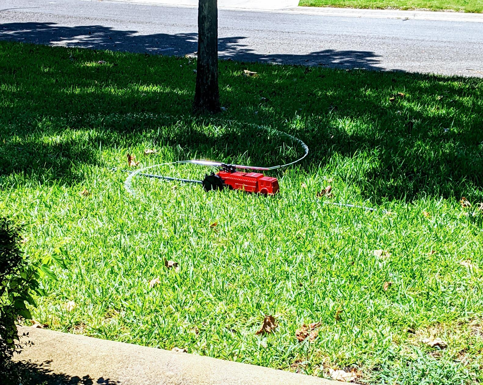 Melnor 4501 Traveling Sprinkler Lawn Rescue-13,500 sq. ft. Coverage Variable Speed Control with Adjustable Spray Arms customer photo 1