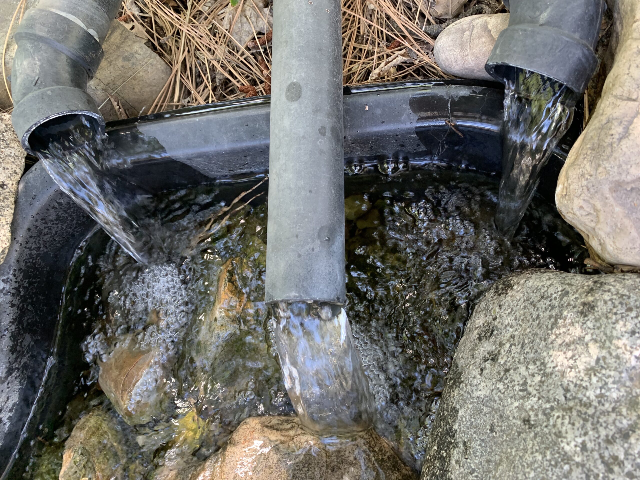 VIVOSUN 2700 GPH Submersible Water Pump, 120W Pond Pump, Ultra Quiet Aquarium Pump with 15FT. Lift Height for Pond Waterfall, Fish Tank, Statuary, or Hydroponics customer photo 2