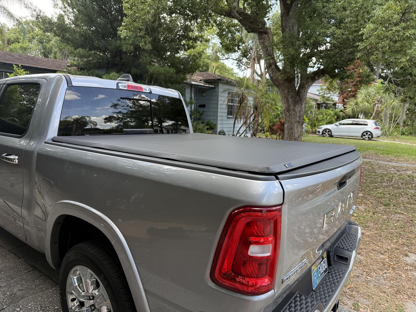 Tyger Auto T1 Soft Roll-up Truck Bed Tonneau Cover Compatible with 2019-2026 Ram 1500 (Not Fit 19-24 Classic) | 5'7