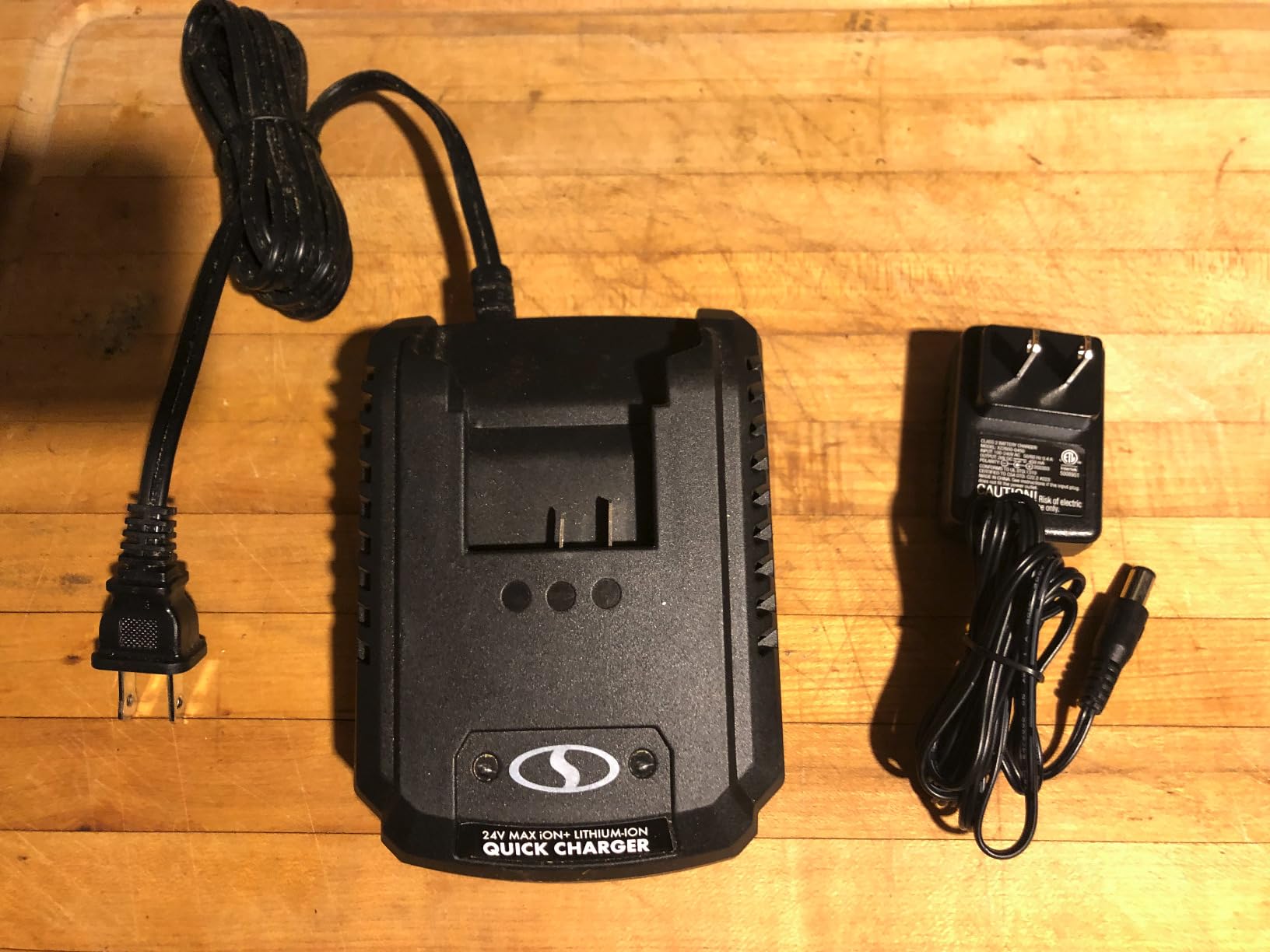 Sun Joe Cordless Jet Blower, Compact Turbine, Battery & Charger, 24V - Portable and Lightweight Battery-Powered Electric Equipment for Yard Care, IONMAX 24V-TB-LTE customer photo 2