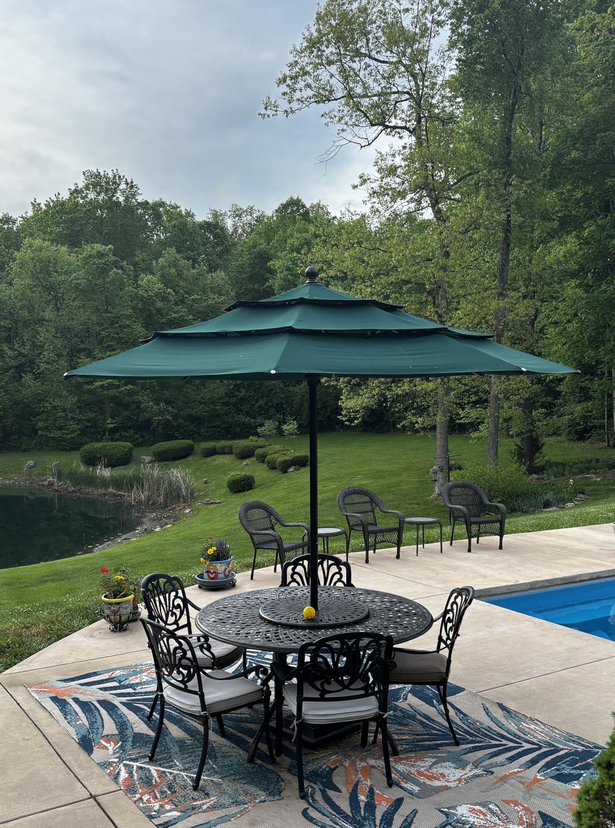 EliteShade USA 10-Year-Non-Fading 9ft 3-Tier Market Patio Umbrella, Commercial Grade Outdoor Table Umbrella with Crank Open, Windproof & UPF 50+ UV Protection, Heavy Duty Ventilation for Garden, Deck, Pool, Backyard, Beach & Bistro, Black customer photo 2