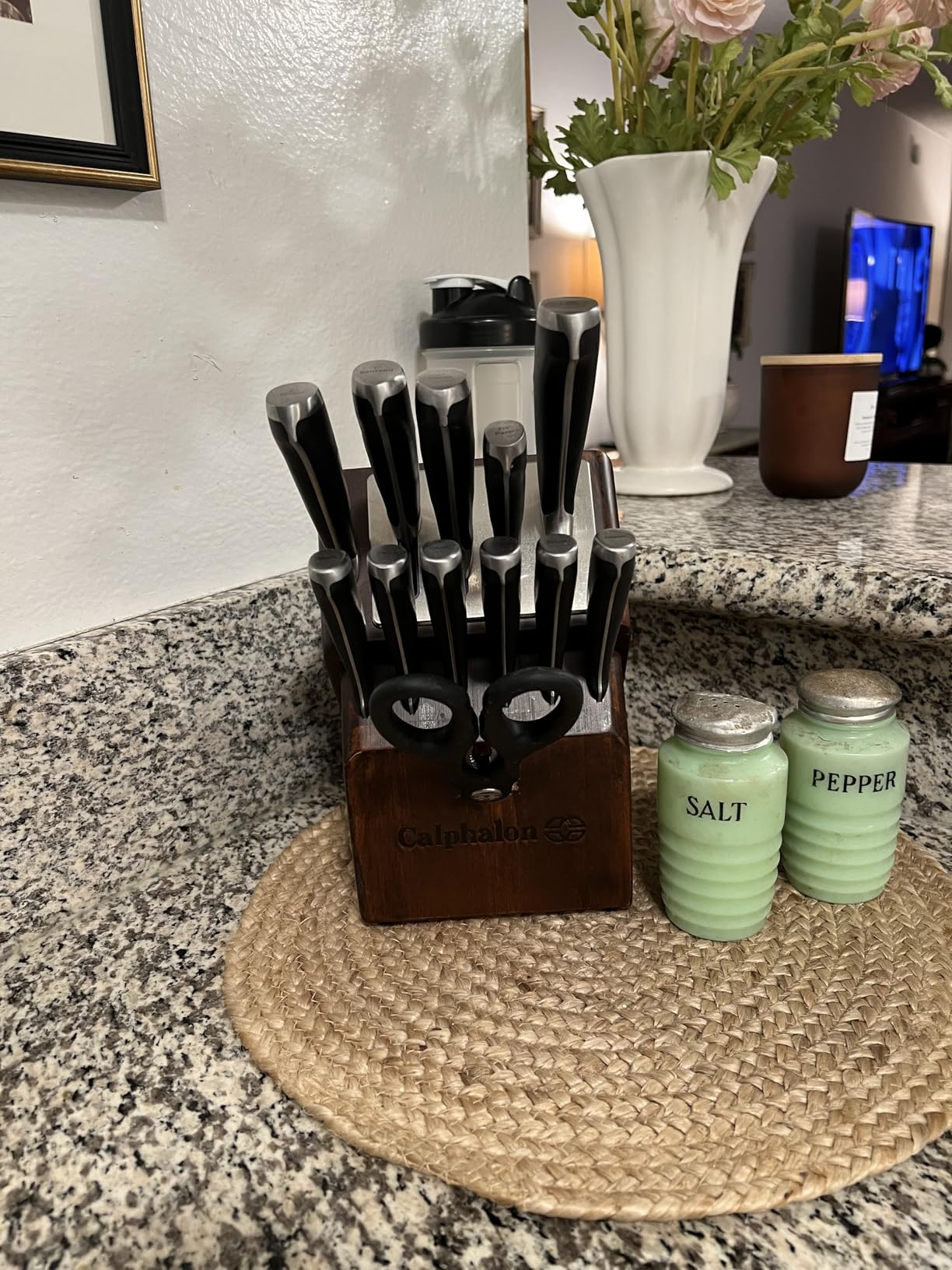 Calphalon Kitchen Knife Set with Self-Sharpening Block, 13-Piece NonStick Knives customer photo 2