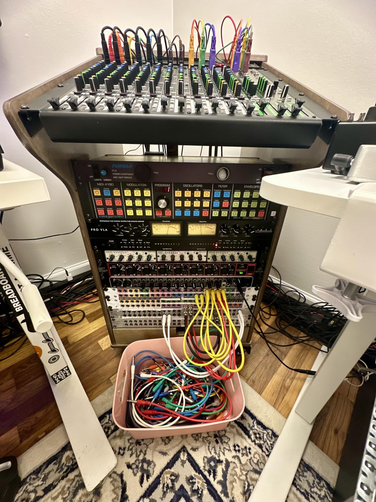 Mackie ProFX10v3 10-Channel Professional Analog Mixer with USB, Onyx Mic Preamps and GigFX Effects Engine customer photo 1