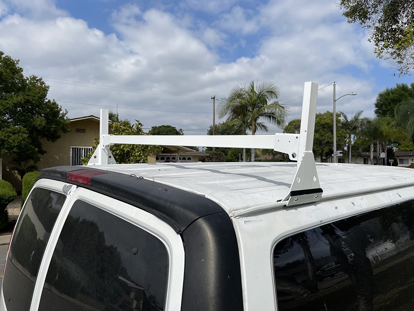 ECOTRIC 59in Roof Racks Compatible with 1996-Up Chevy Express GMC Savana 1500 2500 3500 850 LBS Capacity 3 bar roof Ladder Rack for Van Steel White customer photo 1