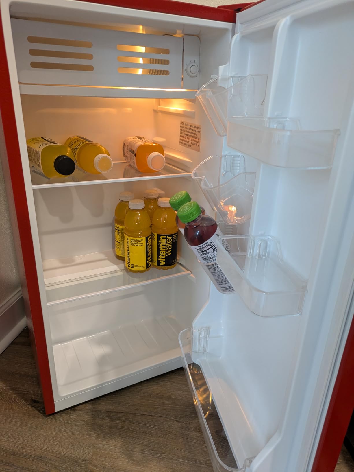 Frigidaire Retro Compact Fridge with Chiller, 3.2 cu ft Countertop Fridge with Built-In Bottle Opener, Compact Refrigerator for Office, Bedroom, Dorm Room or Cabin (Coral) customer photo 2
