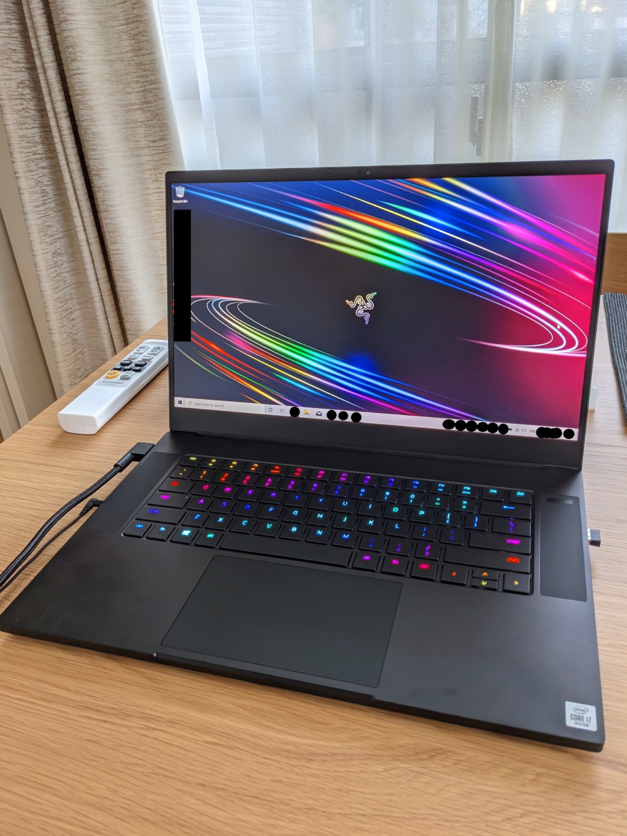 Blade 15 Advanced Gaming Laptop 2020: Intel Core i7-10875H 8-Core, NVIDIA GeForce RTX 2070 Super Max-Q, 15.6