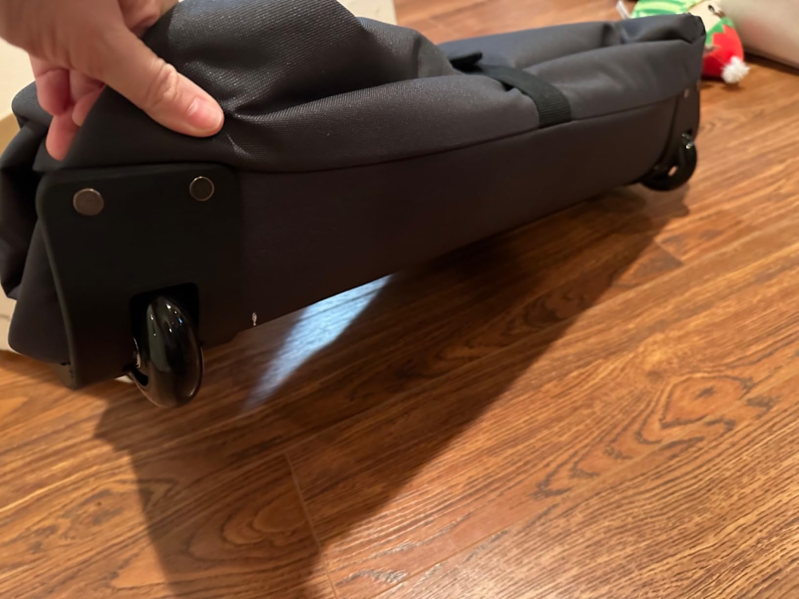 UPPAbaby Travel Bag for Vista and Cruz Strollers - Includes TravelSafe Program Coverage, Inner Wheel Bag and Storage Pocket - Smooth Wheels, Handles + Durable Design customer photo 2