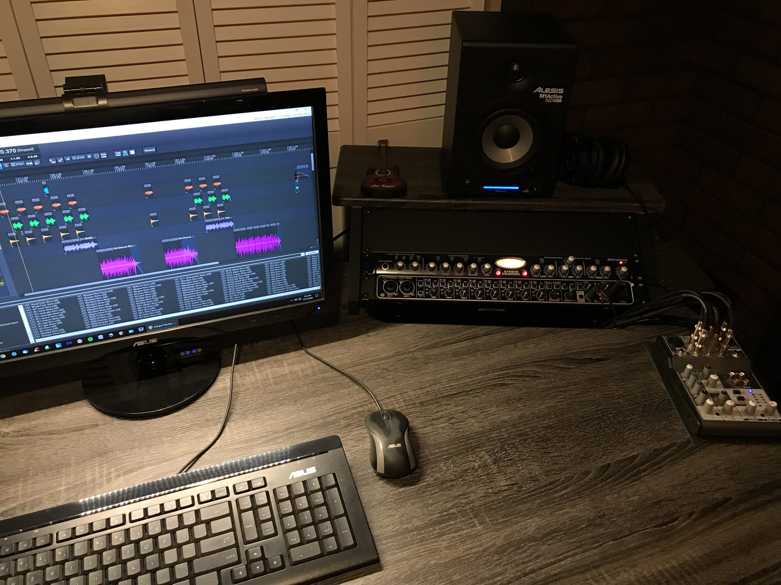 Acme Eleazar Wooden 3-Shelf Music Recording Studio Desk in Black Oak customer photo 1