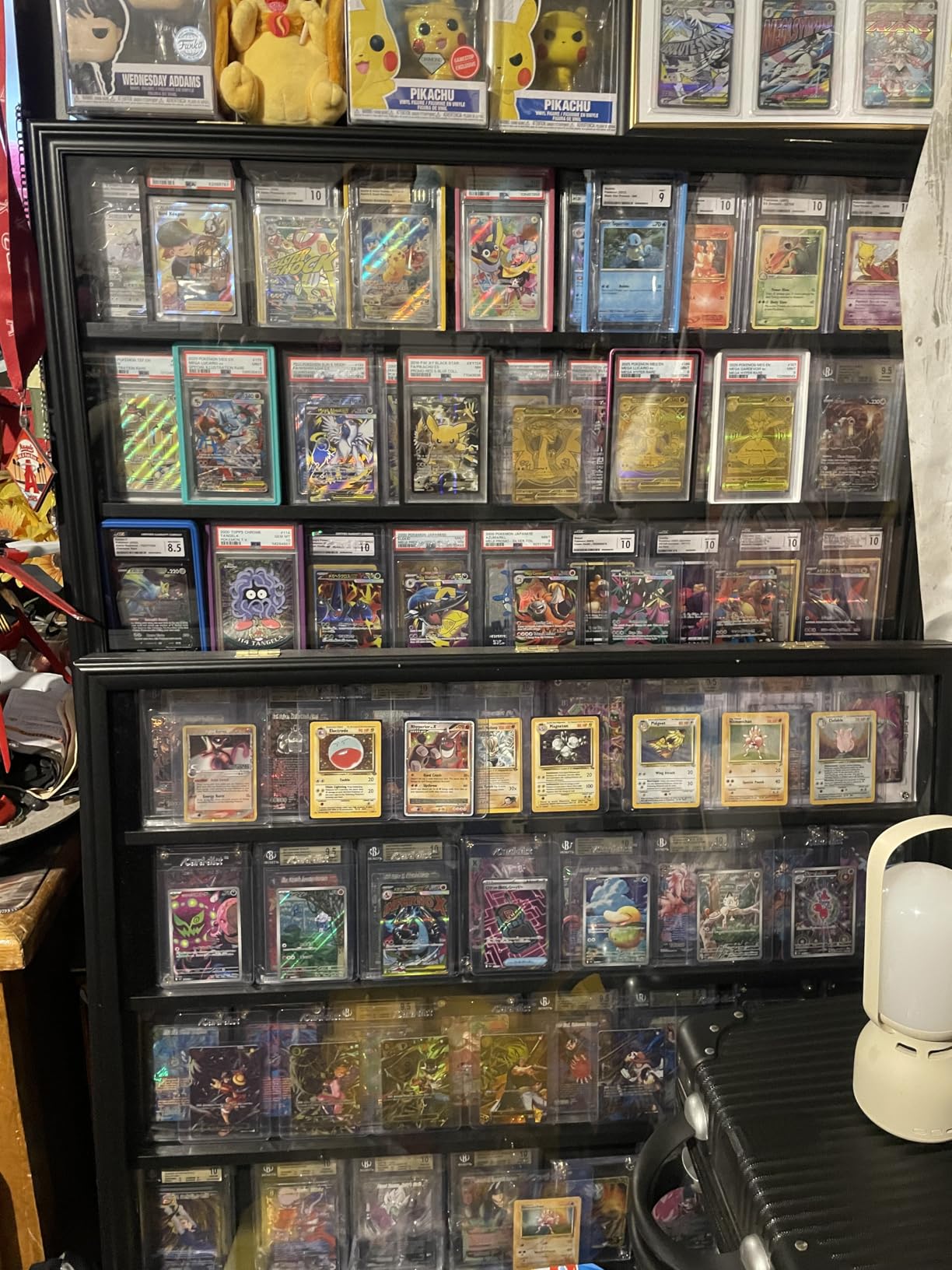 Graded Sports Card Display Case Lockable, Trading Card Collector Wall Display Holder for Baseball Basketball Football Hockey Cards, UV Protection Acrylic (Black) customer photo 2