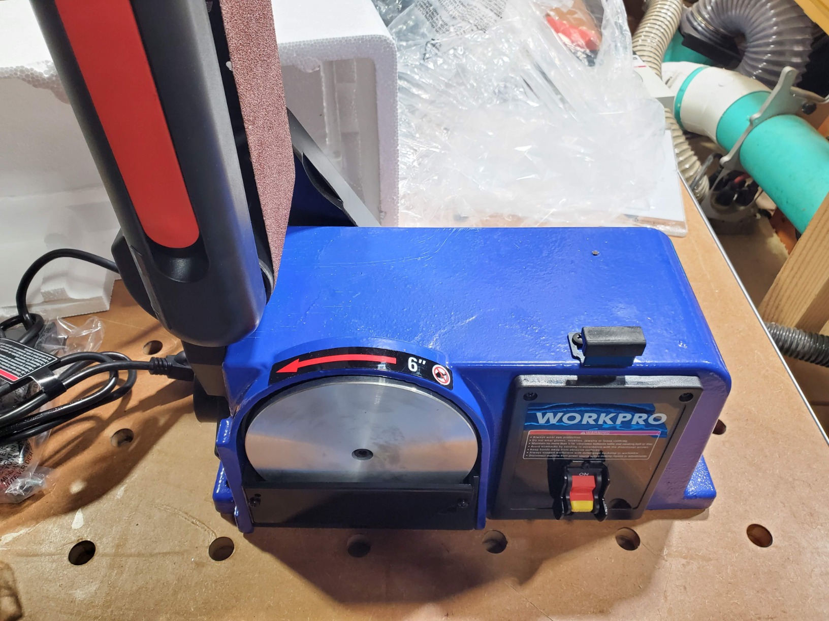 WORKPRO Belt Disc Sander, 4 in. x 36 in. Belt & 6 in. Disc Sander with 6pcs Sandpapers, Cast Iron Base for Sanding Woodworking, DIY Decoration customer photo 2