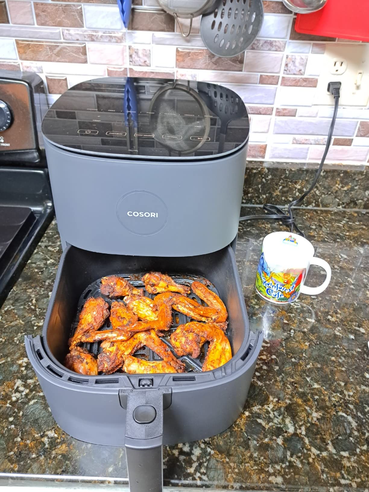 Cosori Air Fryer Pro, Compact 5QT, Ceramic Coating, 7 Presets with Preheat & Keep Warm customer photo 1