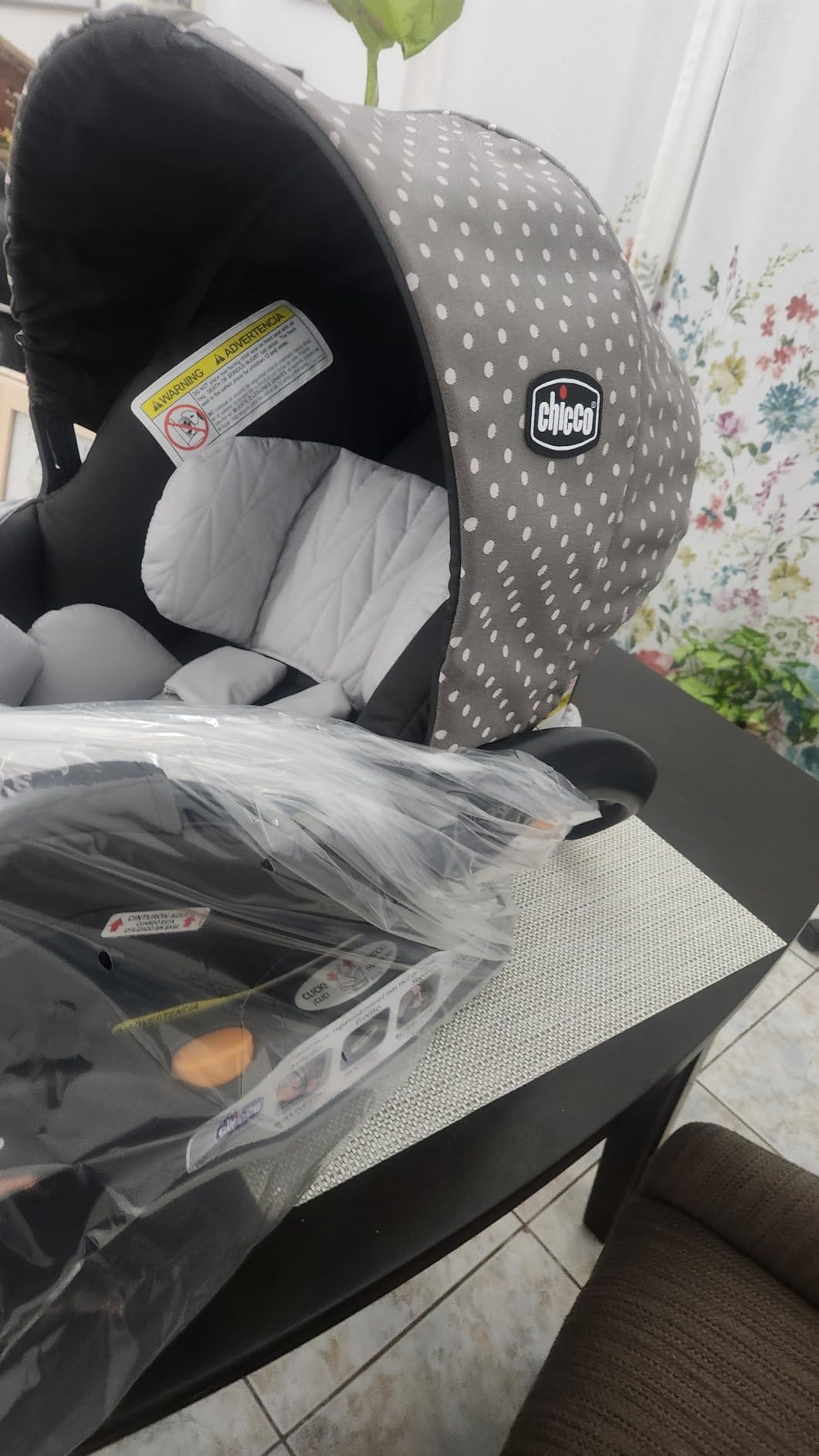 Chicco KeyFit 30 Infant Car Seat and Base, Rear-Facing Seat for Infants 4-30 lbs., Infant Head and Body Support, Compatible with Chicco Strollers, Baby Travel Gear, Calla/Grey customer photo 2