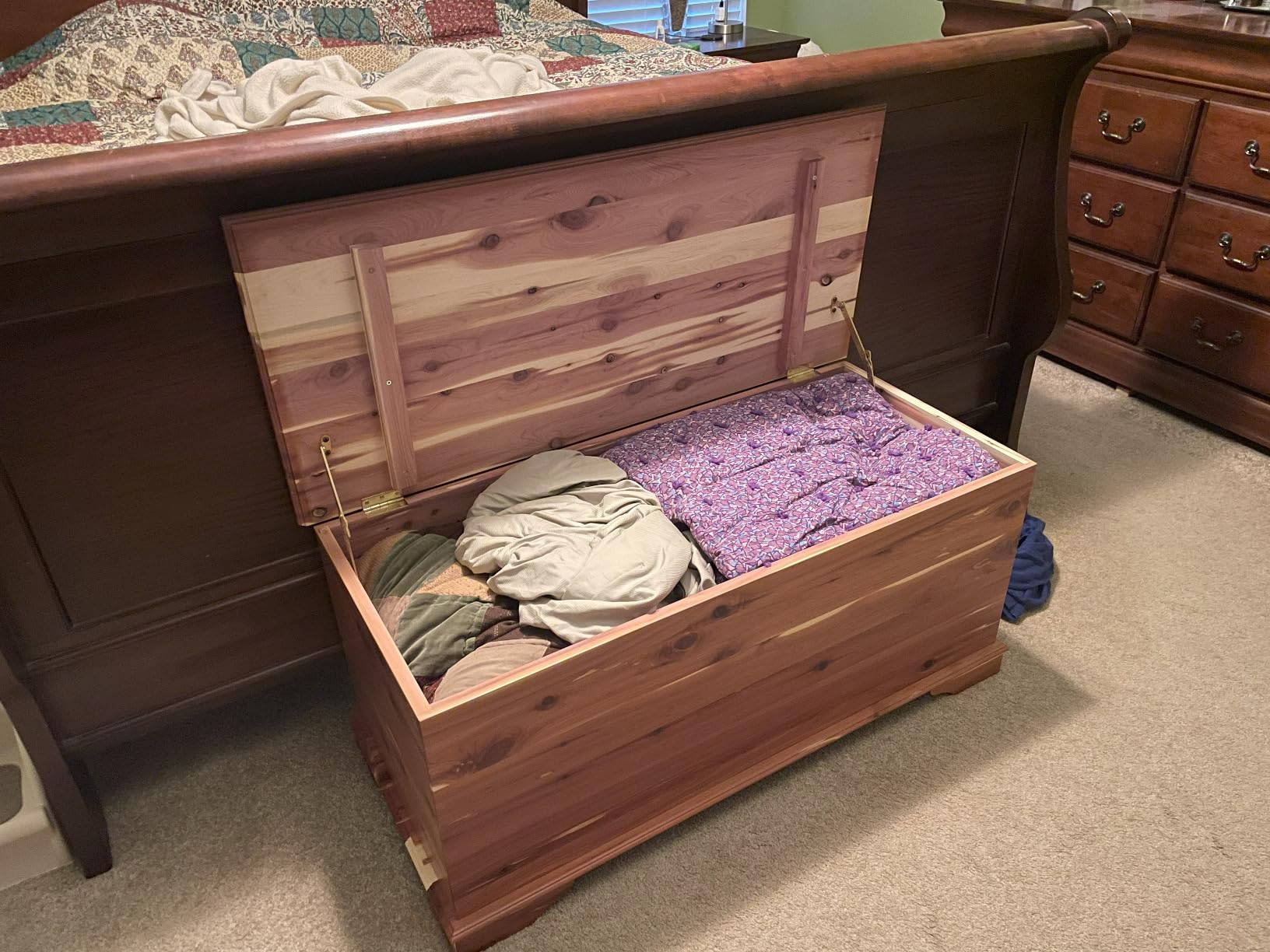 DutchCrafters Rustic Solid Wood Natural Wooden Cedar Chest, Aromatic Cedar Scent - Linen Blanket Storage Chest, Clothes Storage Trunk, End of Bed Storage Bench - Amish Made in USA (42