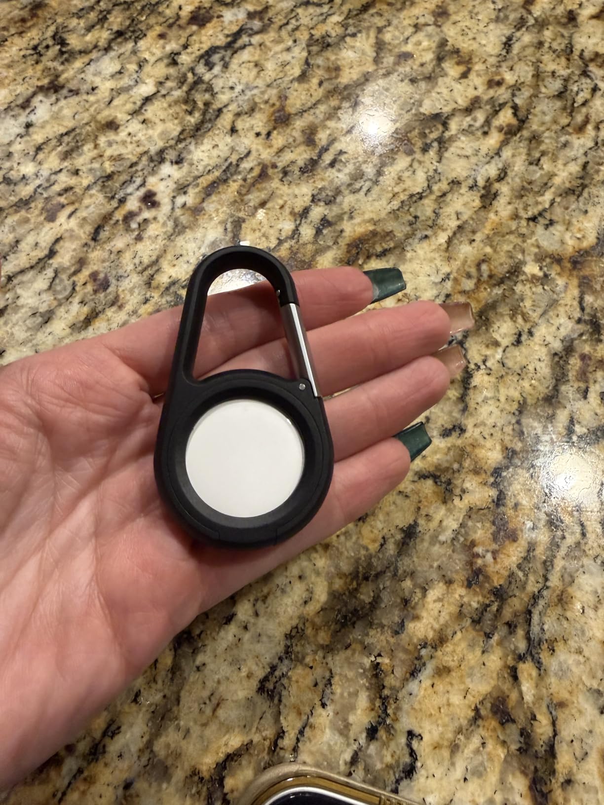 Belkin Apple AirTag Secure Holder with Carabiner - Durable Scratch Resistant Case With Open Face & Raised Edges - Protective AirTag Keychain Accessory For Keys, Pets, Luggage & More - Black customer photo 1