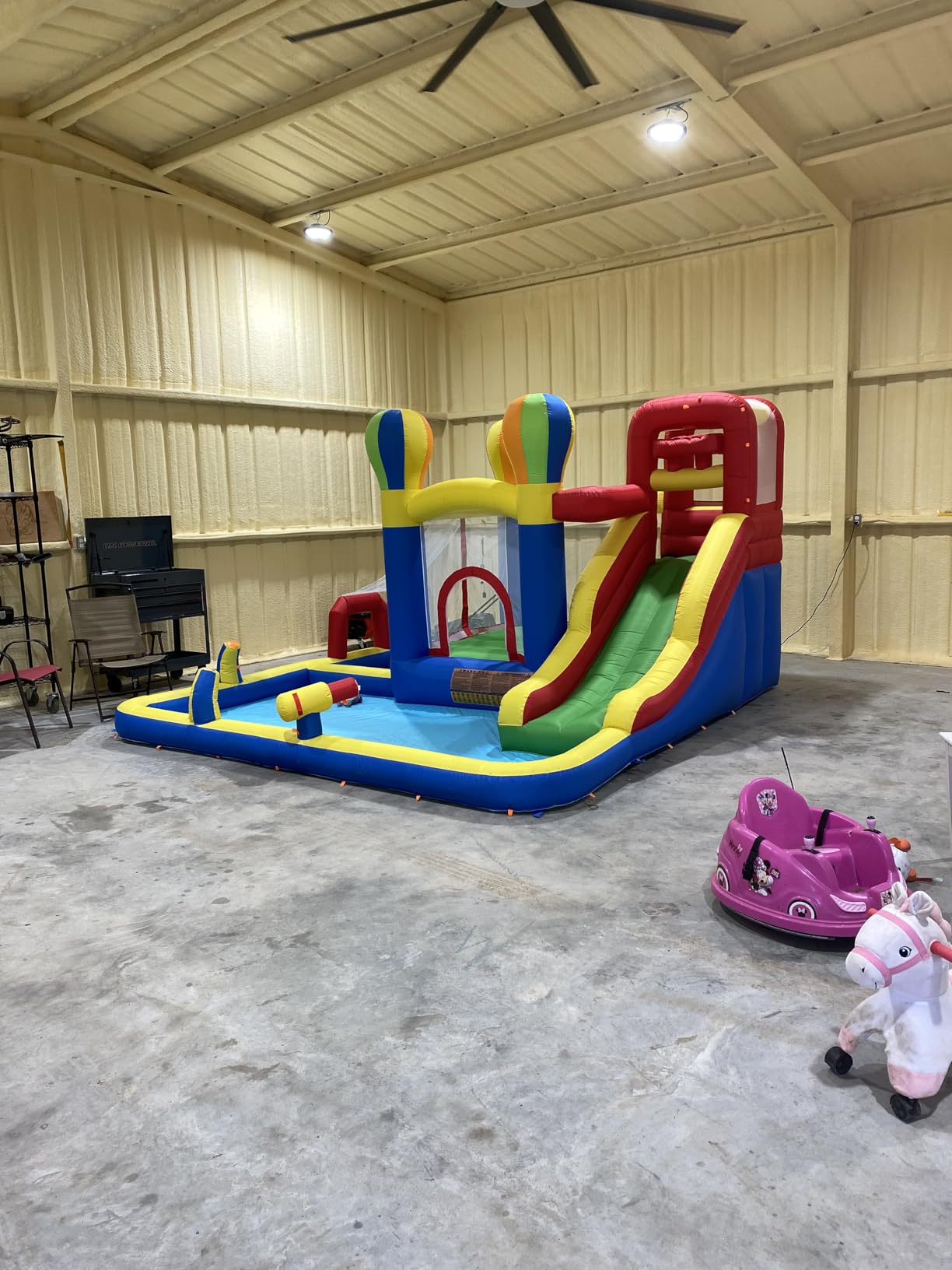 Baralir Inflatable Bounce House with Water Slide - Backyard Inflatable Water Park with 4 Sprinklers, 2 Splash Pools, Fits 5 Kids, Perfect for Summer Fun & Cooling Down customer photo 1