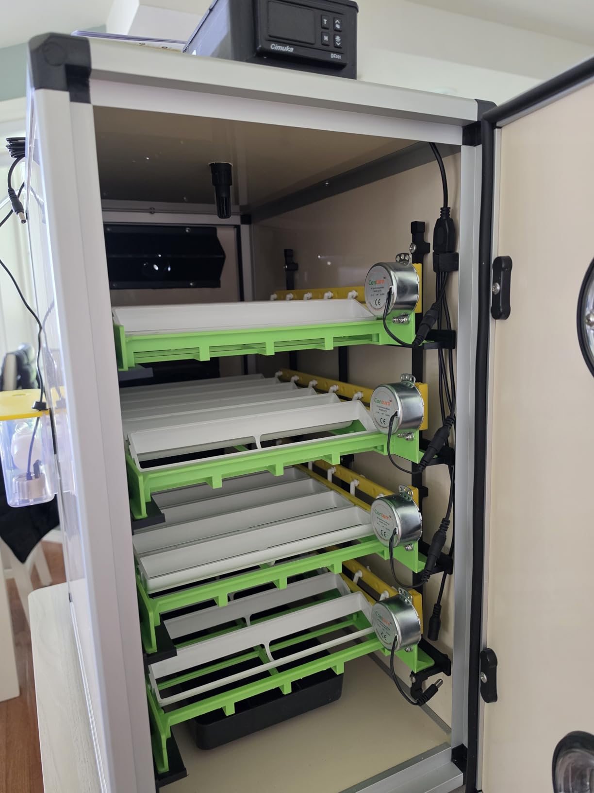 Hatching Time 180 Egg Incubator Setter and Hatcher with Automatic Turner and Digital Humidity Control Cabinet, Large Chicken Incubator and Quail Egg Incubator customer photo 1