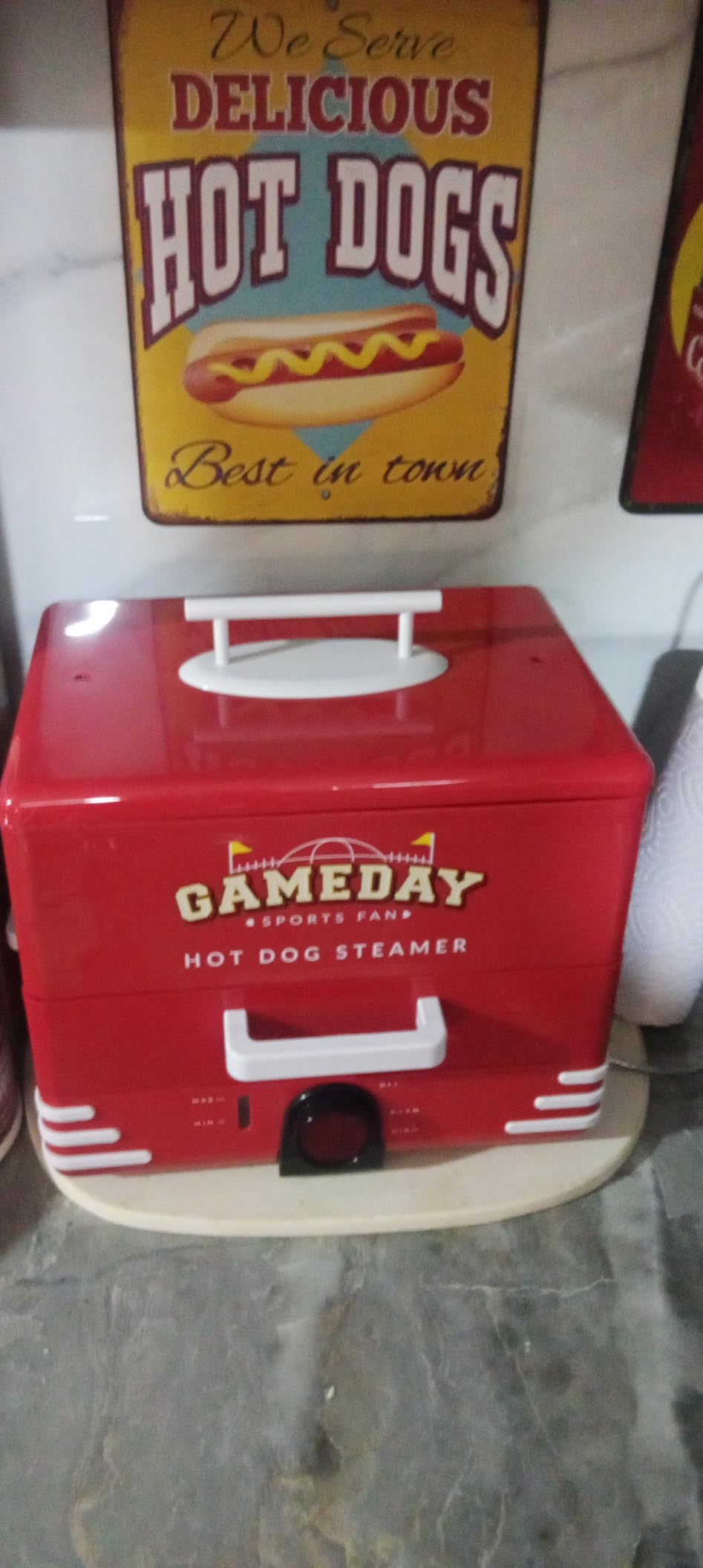 Nostalgia Extra Large Diner-Style Steamer Cooks 20 Hot Dogs & 6 Buns- Hot Dog Steamer for Breakfast Sausages, Brats, Vegetables & Fish- Bun Warmer Steamer Perfect for Game Days or Parties- Red customer photo 2