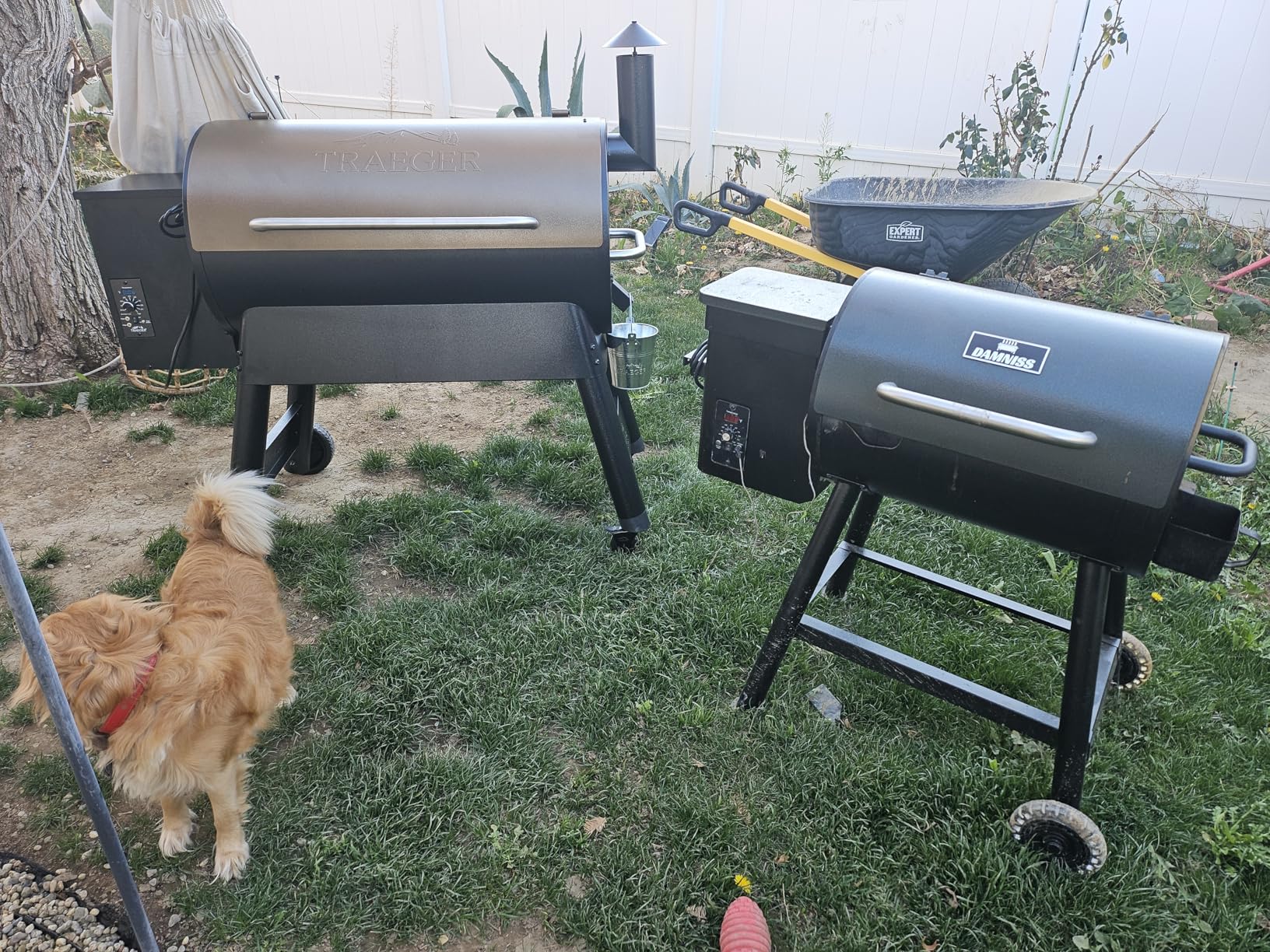 Traeger Grills Pro 34 Electric Wood Pellet Grill and Smoker (884 Sq In, 450 F Max) with Full-Length Grill Cover Bundle customer photo 2