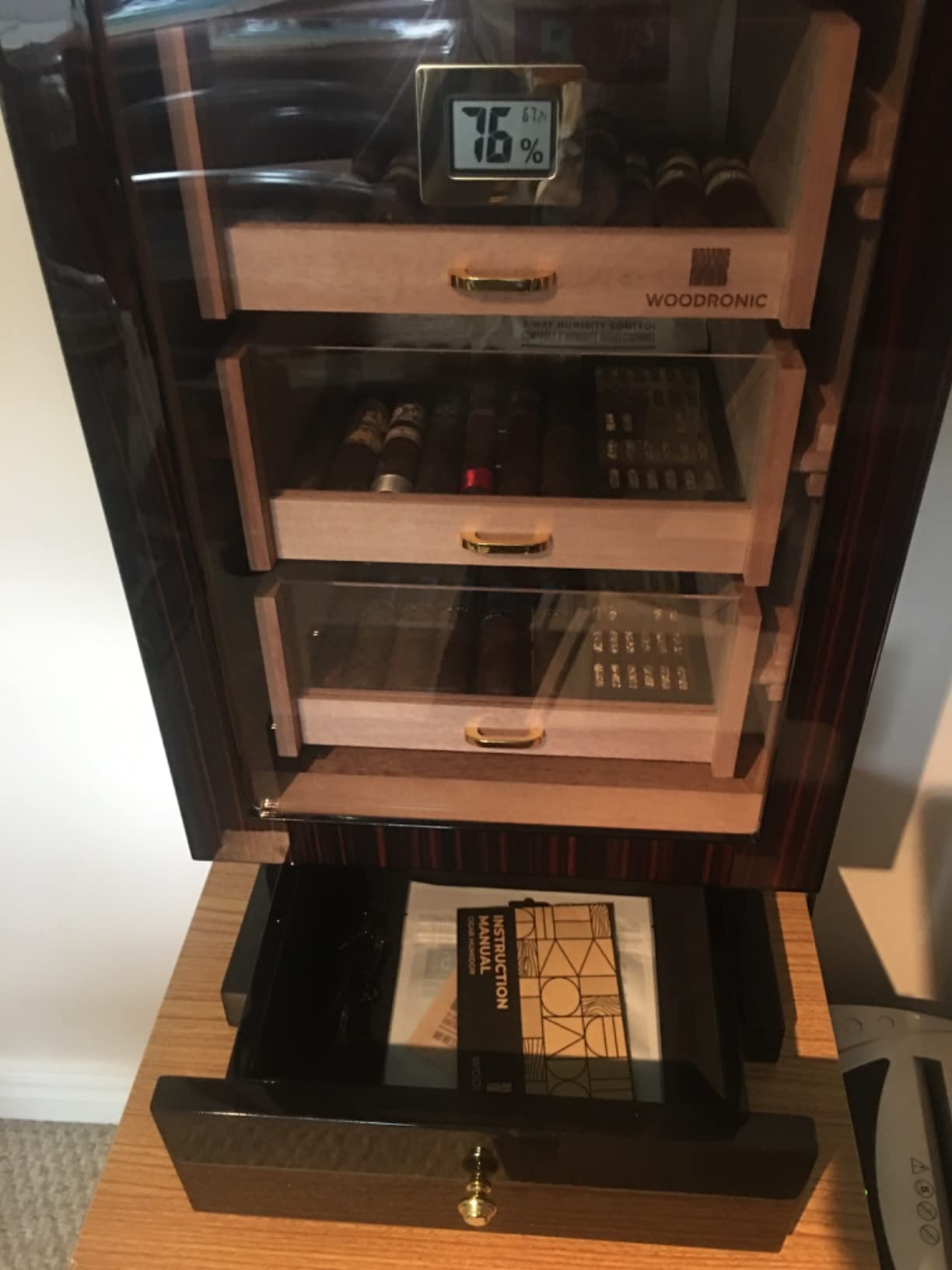 Woodronic Cigar Cabinet Humidor for 200-250 Cigars with Accessory Drawer, Crystal Humidifiers, USB Cables for Electric Humidifiers, Lock & Keys and Spanish Cedar Lining, Home & Commercial Display customer photo 2