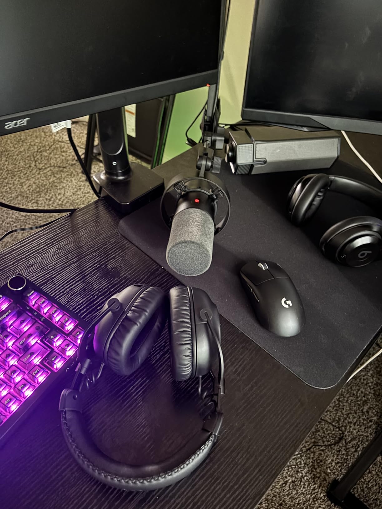 Logitech PRO X 2 Lightspeed Wireless Gaming Headset, Detachable Boom Mic, 50mm Graphene Drivers, DTS:X Headphone 2.0 7.1 Surround, Bluetooth/USB/3.5mm Aux, for PC, PS5, PS4, Nintendo Switch - Black customer photo 1