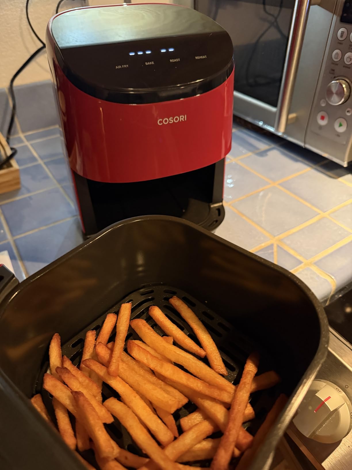 Cosori Air Fryer 2.1 QT, Small & Mini 4-in-1, Nonstick & Dishwasher-Safe Basket customer photo 1