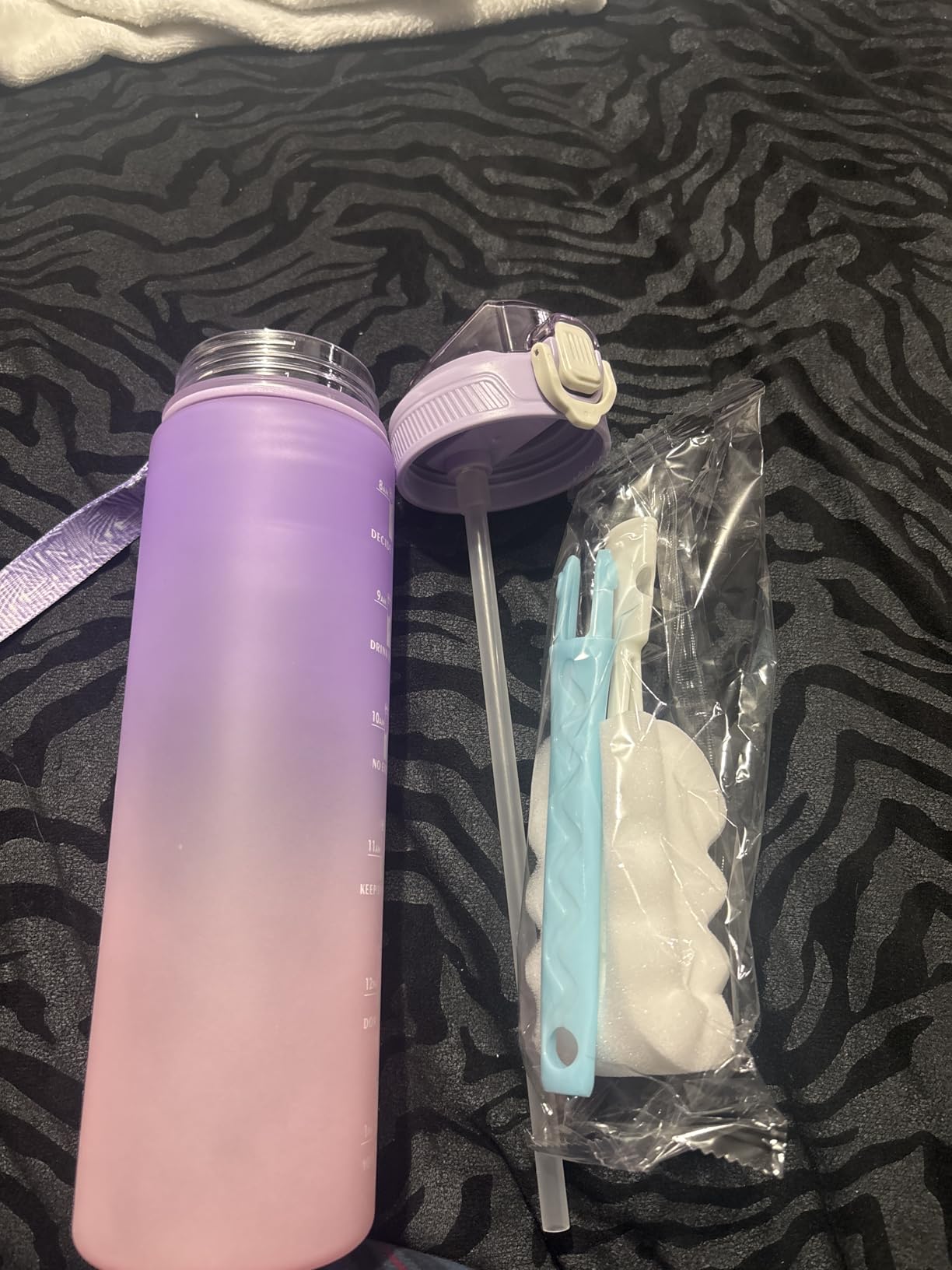 YC Kitchen 32oz Motivational Water Bottle with Straw & Carrying Strap | Leak-proof BPA Free Sports Water Bottles with Time Marker, with Times to Drink,Fitness, Gym, and Outdoor Sports customer photo 2